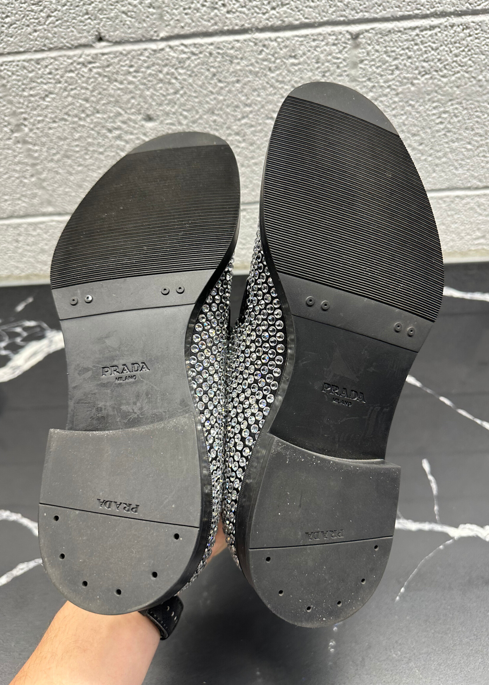 Prada Rhinestone Rhinestone Derbies Masc 8.5-9