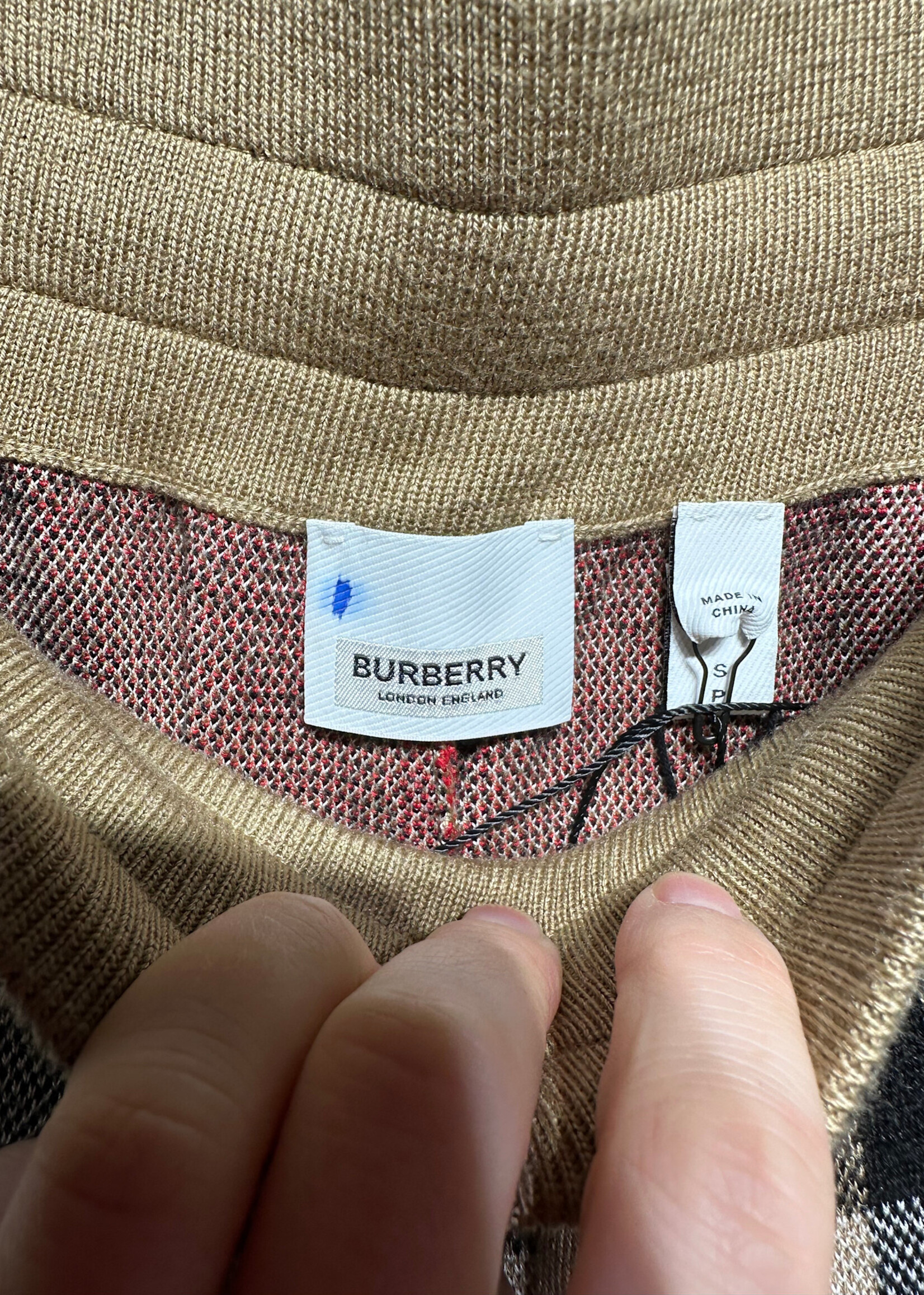 NWT Burberry Nova Check Shorts Masc 30