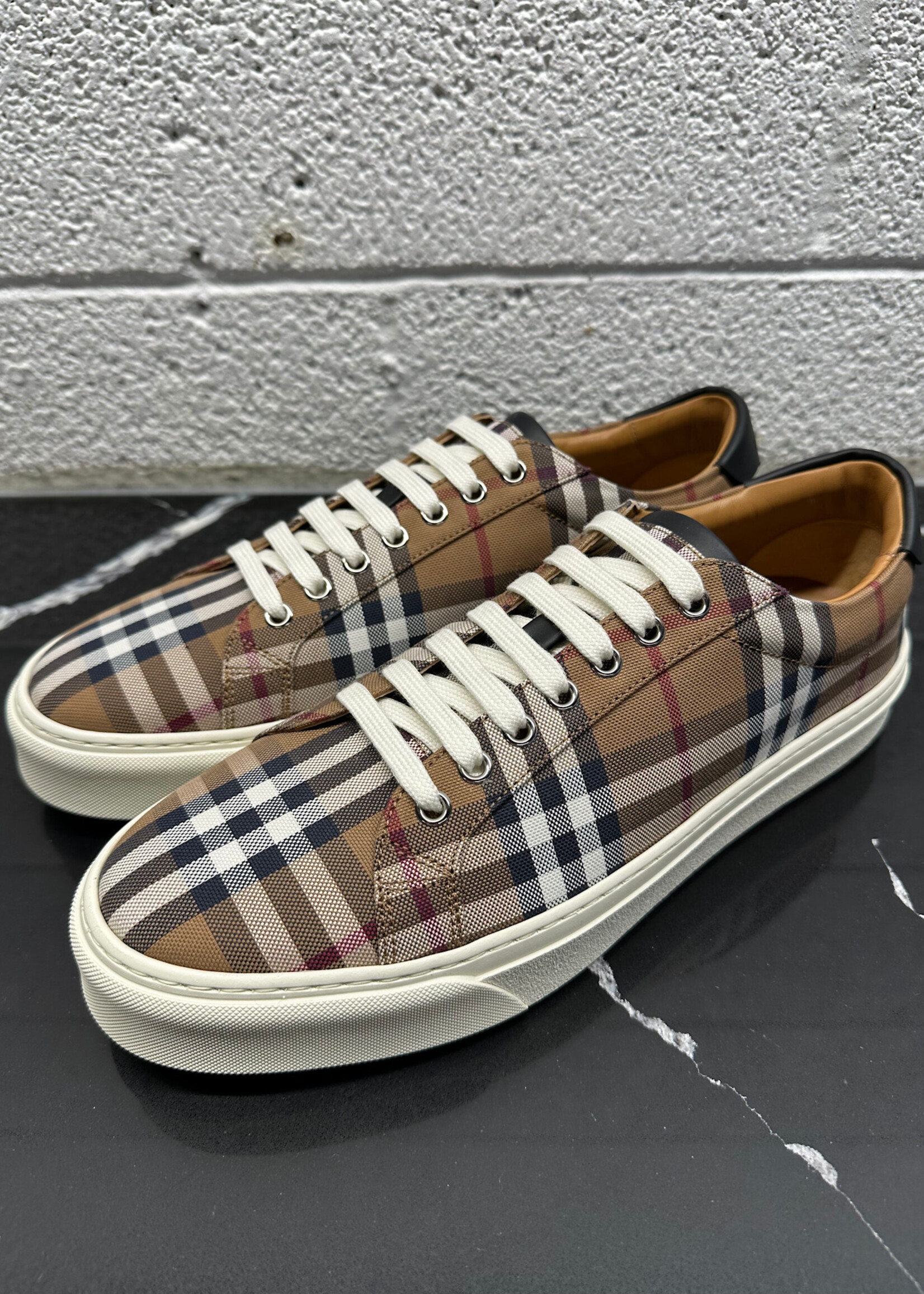 DS Burberry Rangleton Check Sneakers Masc 9