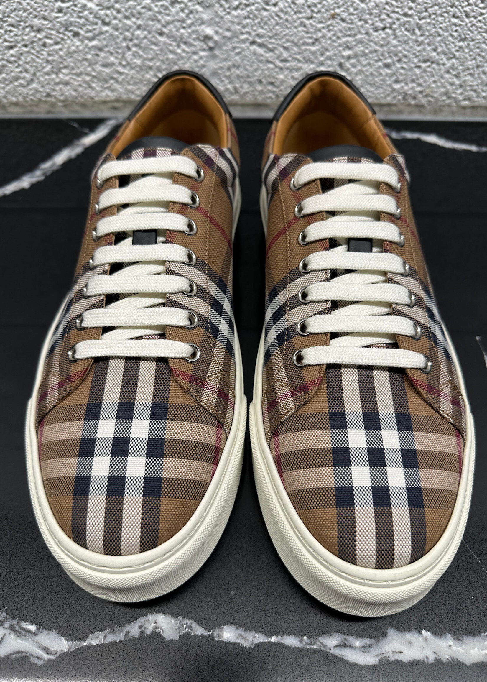 DS Burberry Rangleton Check Sneakers Masc 9