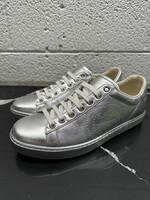 DS Gucci Silver Cutout Logo Sneakers 37/Fem 8