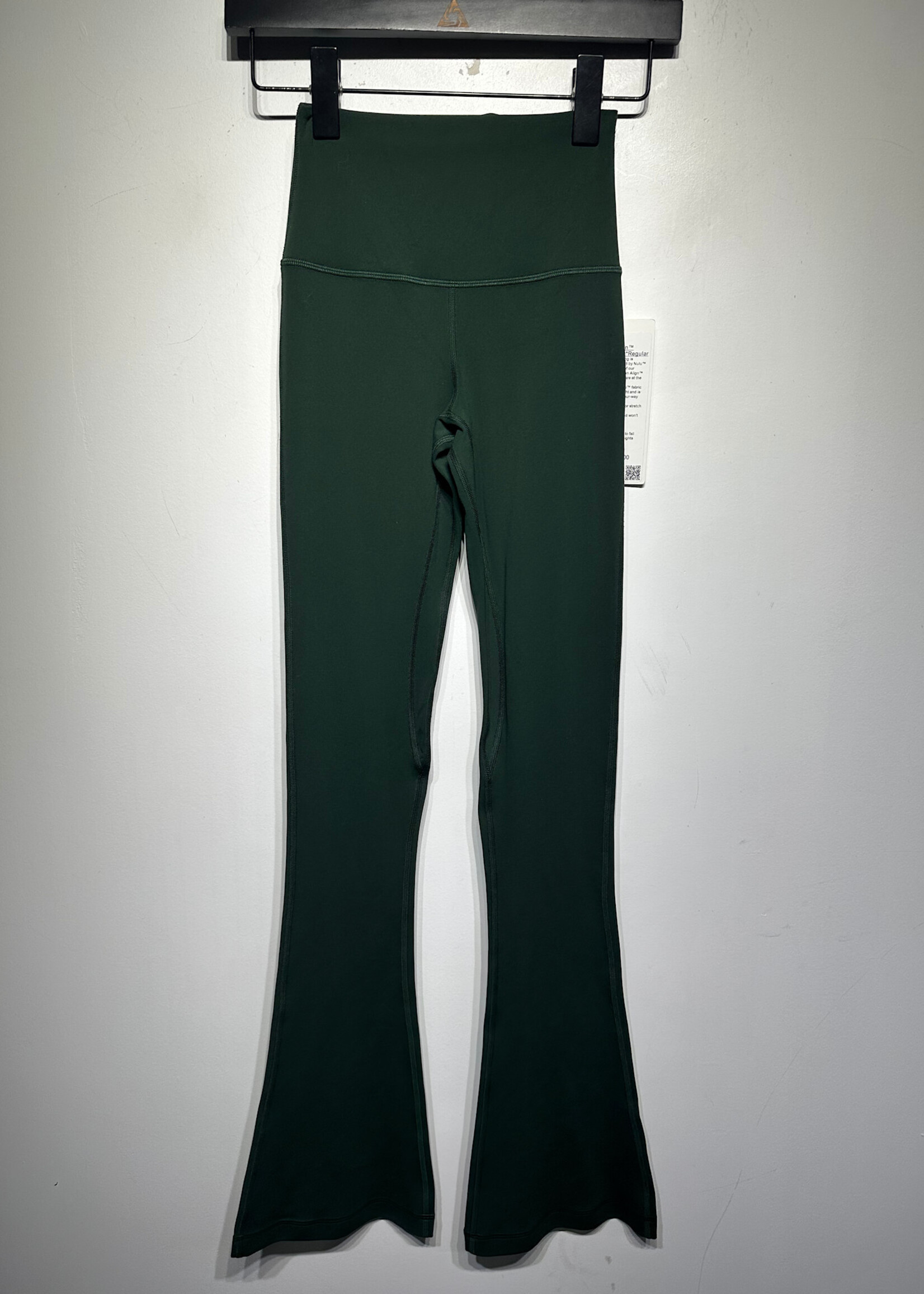NWT Lululemon Green Mini Flare Leggings Fem 2/XS