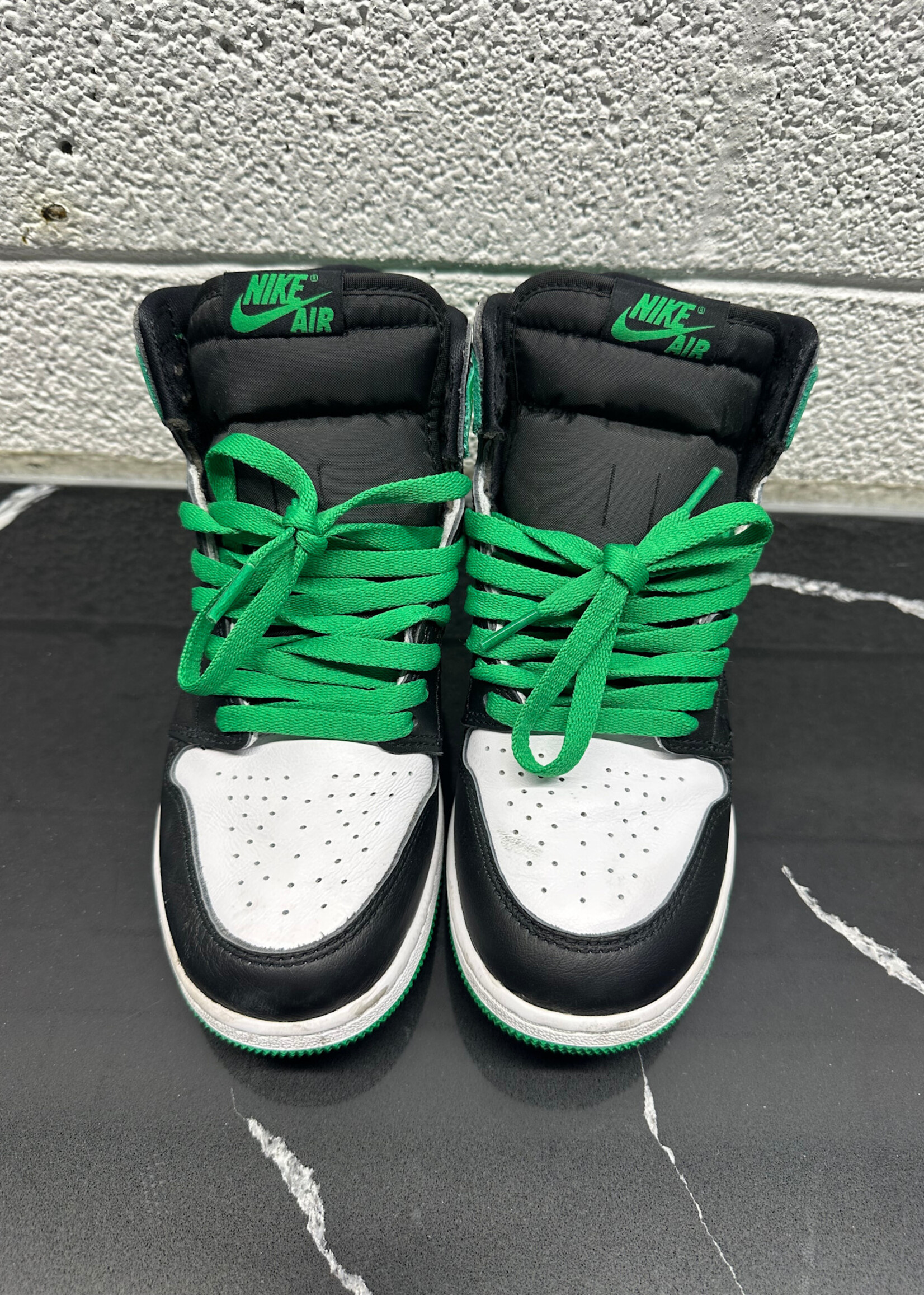 Jordan 1 High Green Black White Fem 7.5
