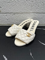 Chanel White Quilted Heels 7.5 As Is