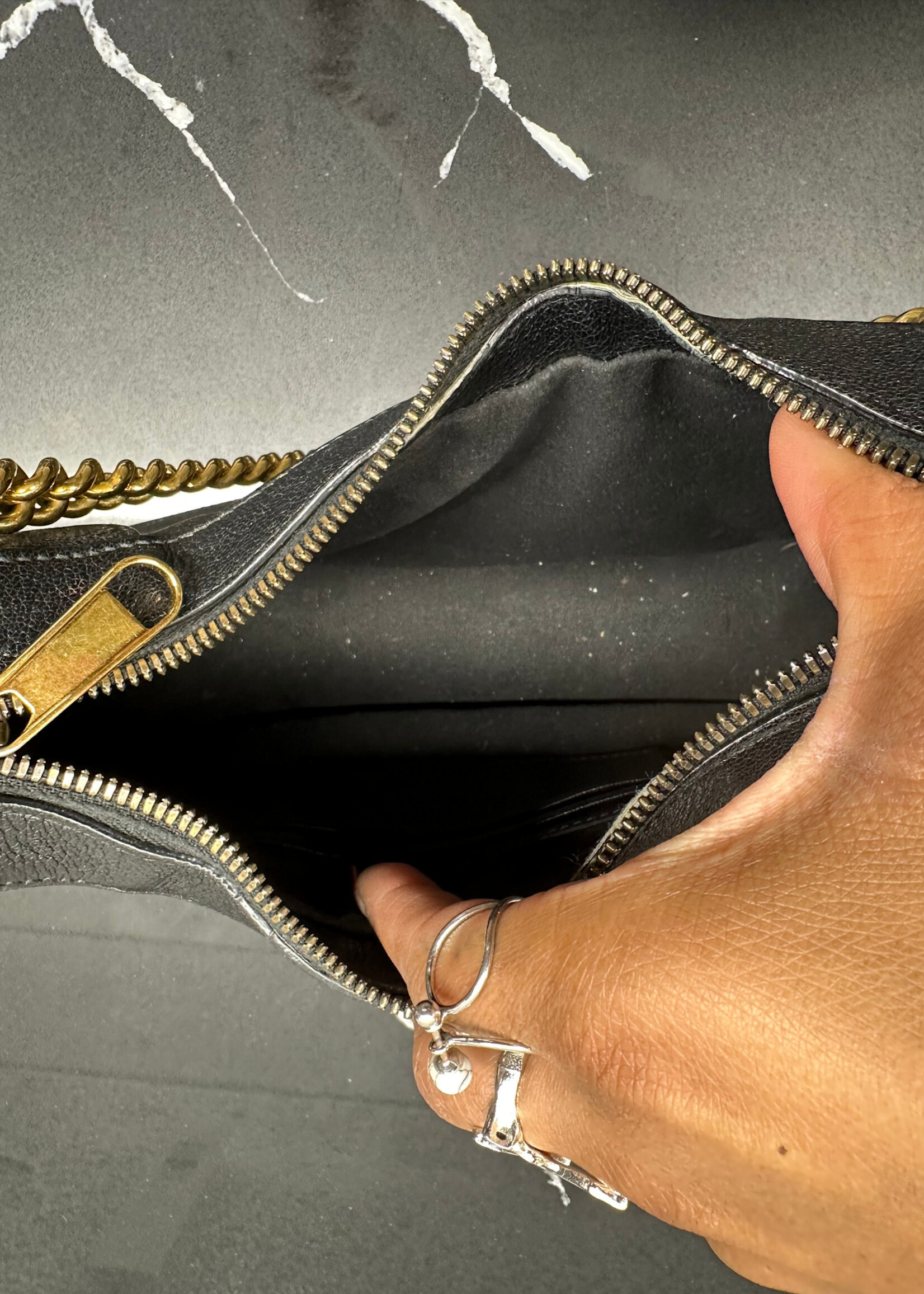 Gucci Aphrodite Leather Crossbody