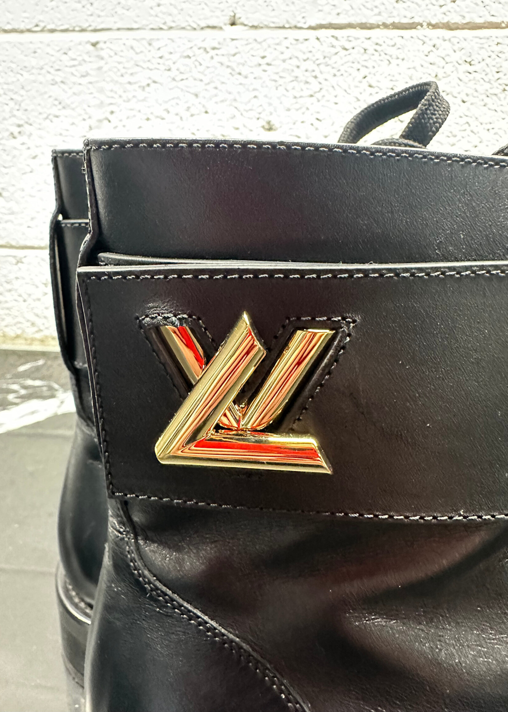 Louis Vuitton Wonderland Combat Boots 35/5