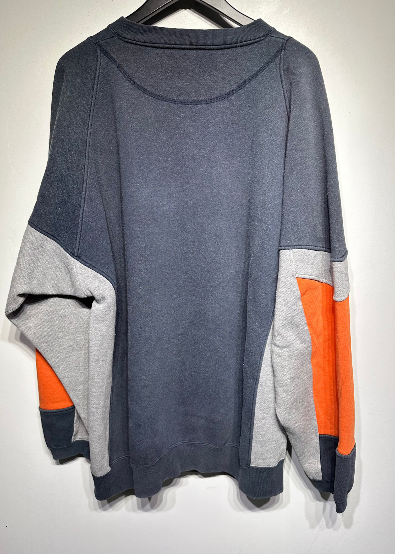 Illnois Black Orange Colorblock Sweater XL