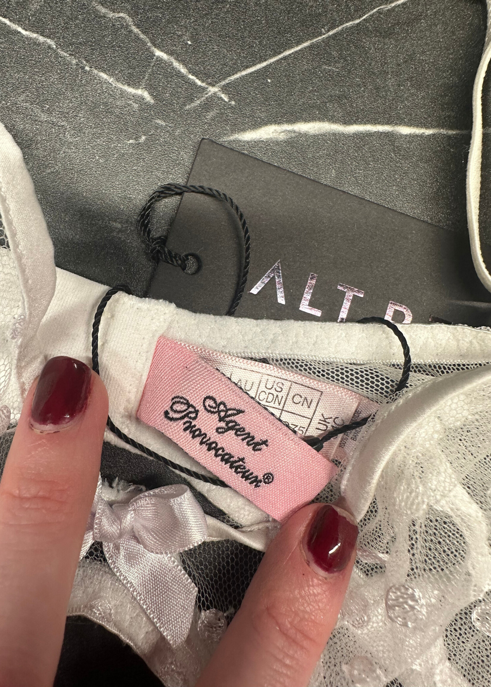 NWT Agent Provocateur White Sheer 3 Piece Set S/34C