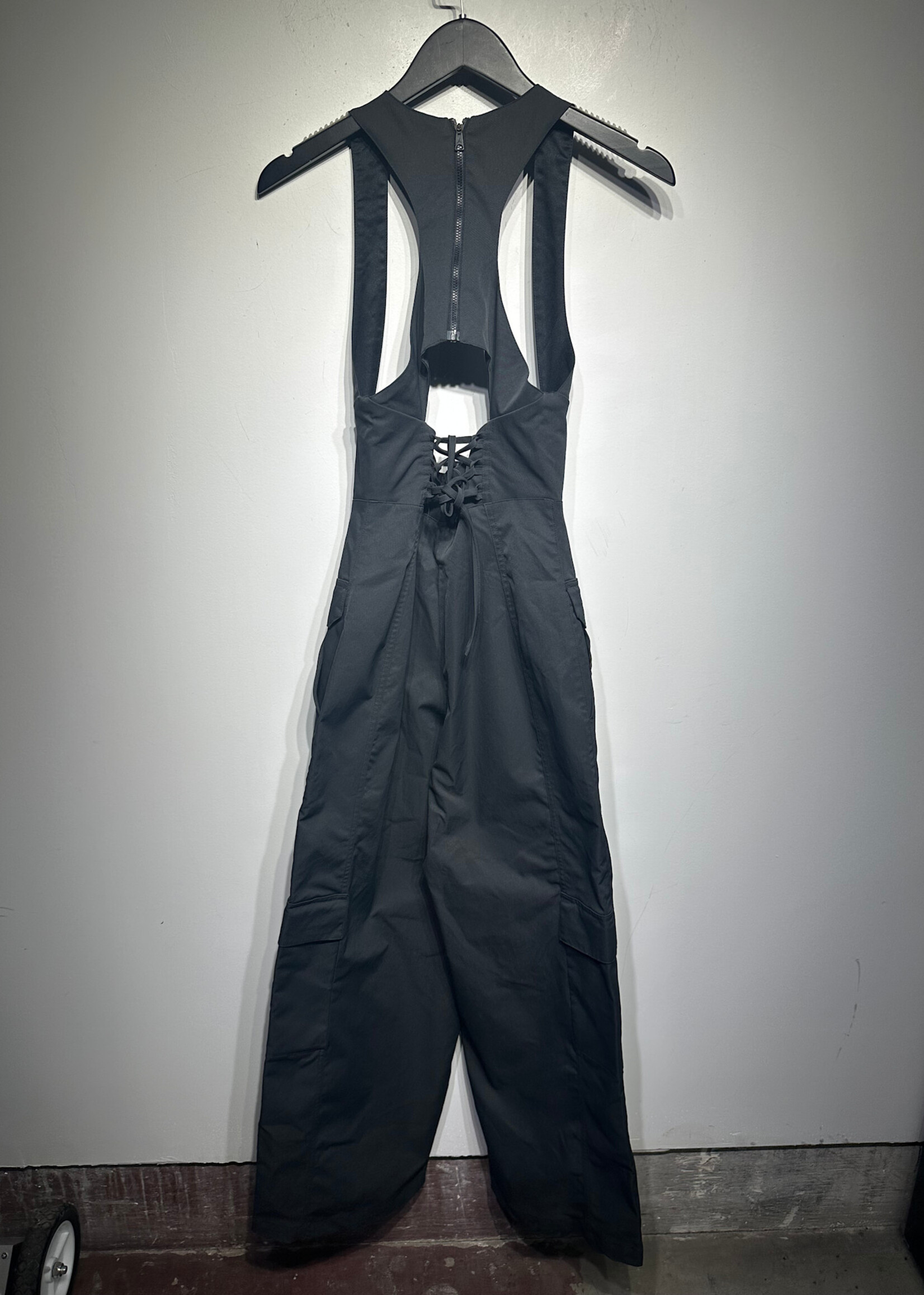 NWT Jordan Brand Dark Grey Baggy Overalls Fem S