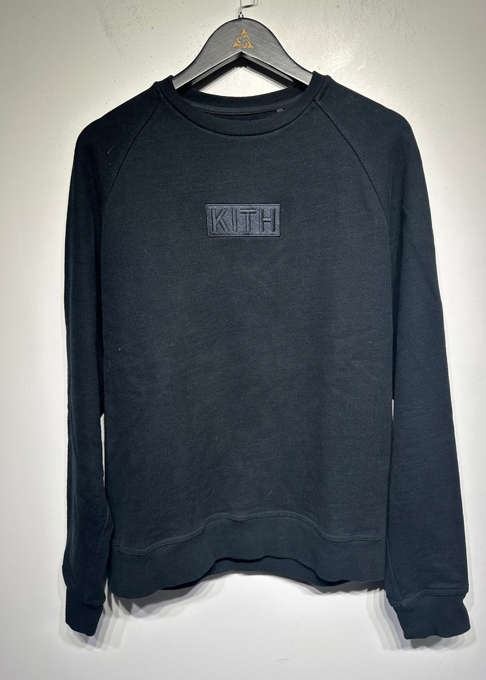 Kith Black Logo Crewneck Sweatshirt Masc S