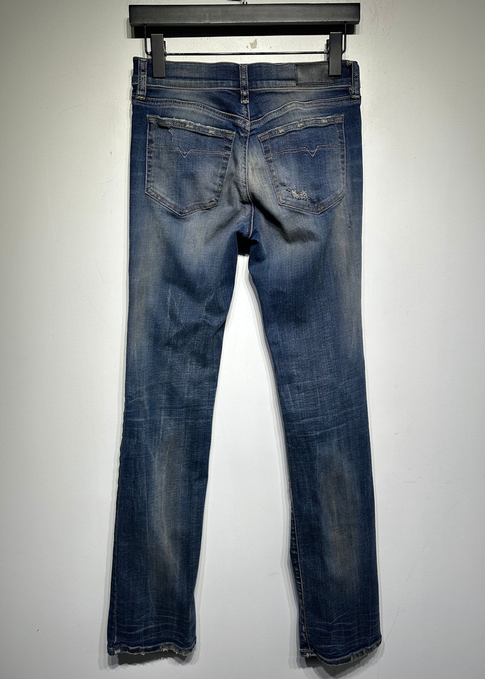 Diesel Distressed Bootzee Cut Jeans Fem 26