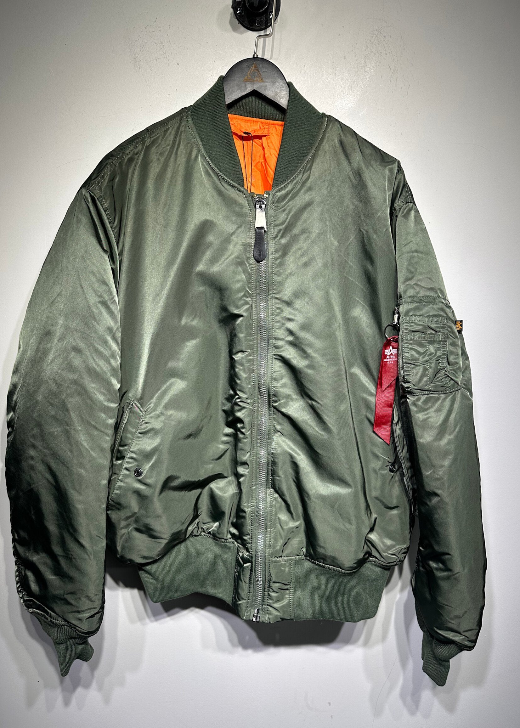 ALPHA INDUSTRIES OLIVE BOMBER JACKET XXL