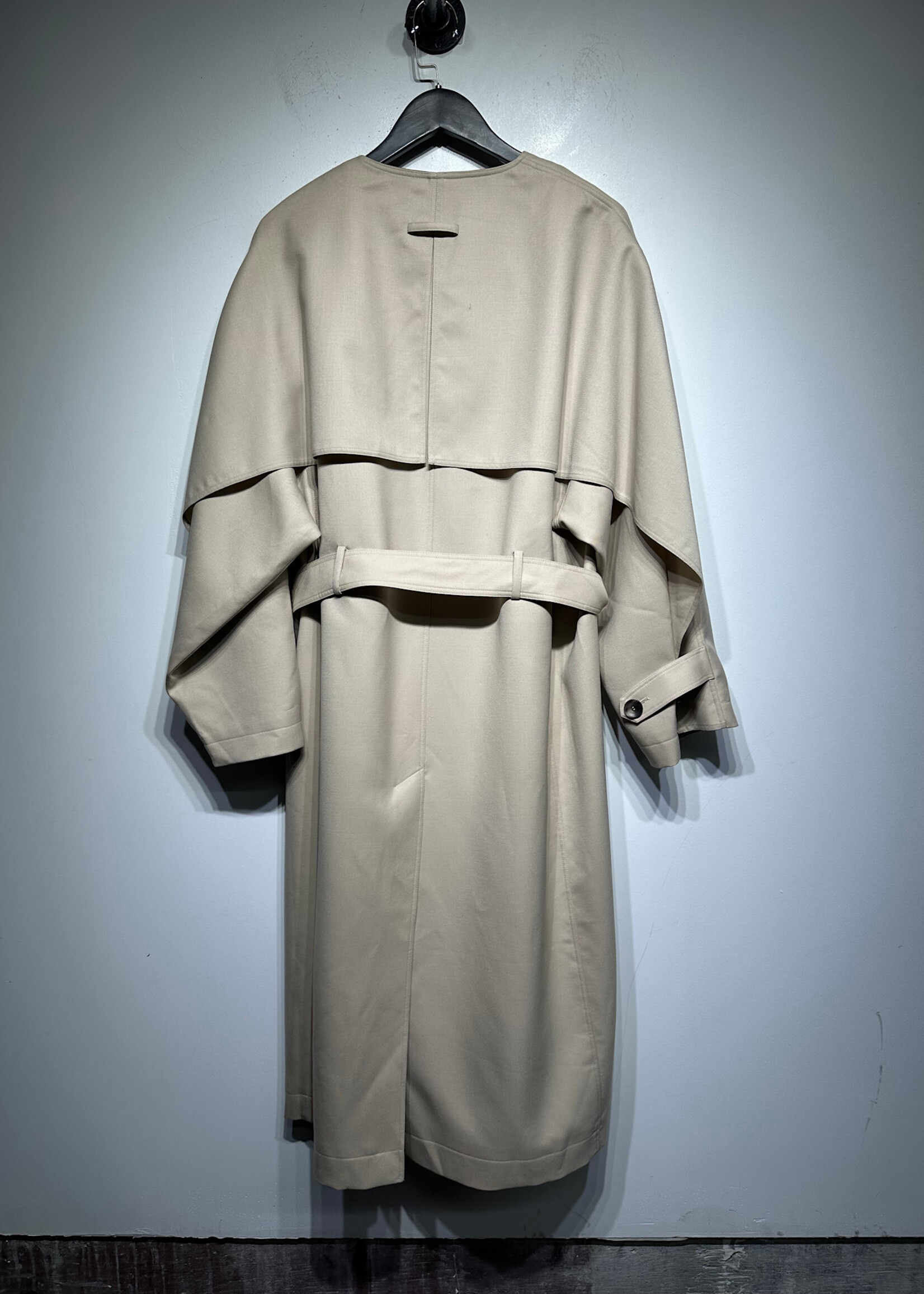Fabrique Tan Neck Flap Trench Coat M