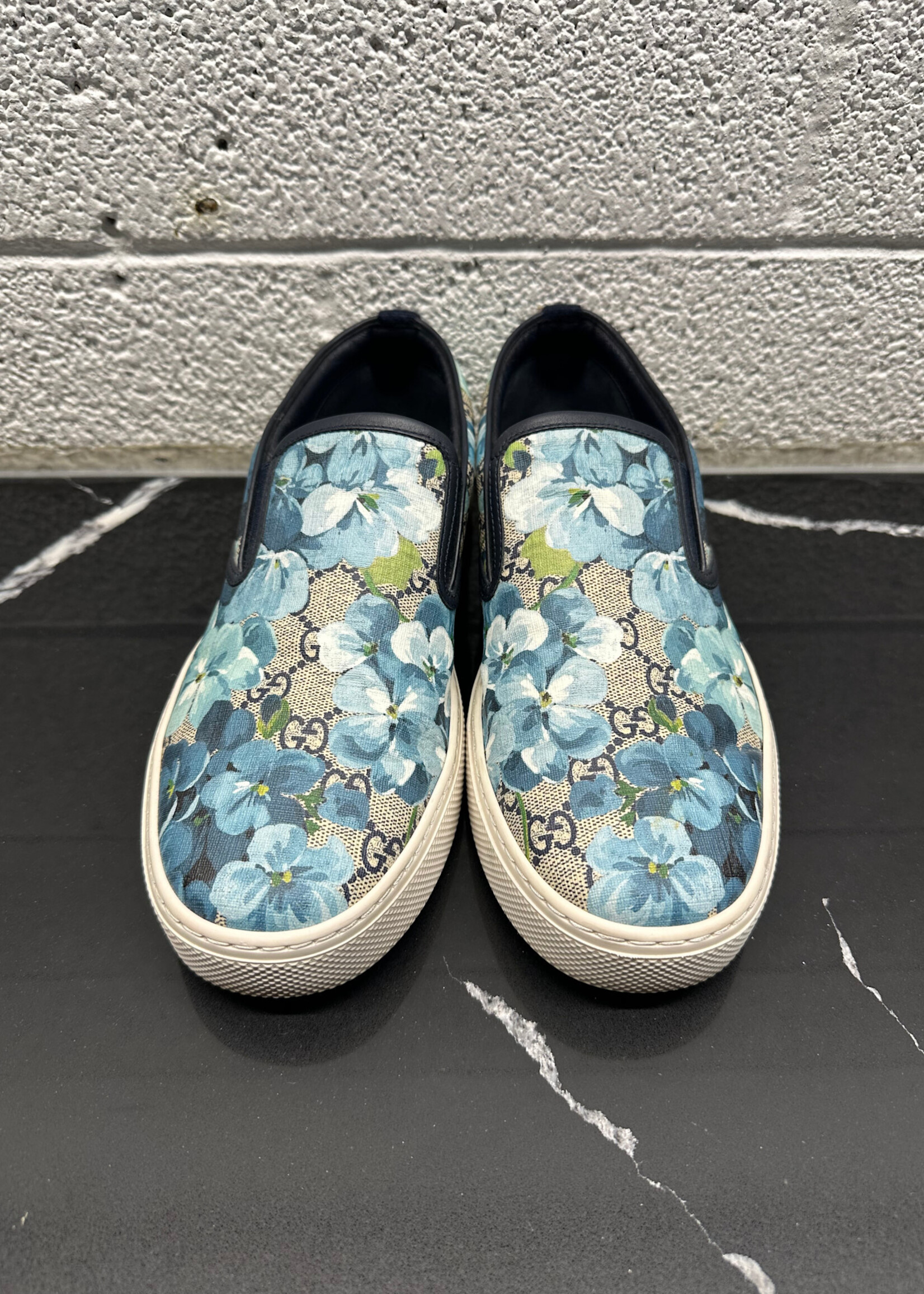 Gucci Floral Slip On Sneakers 8/Fits Masc 9