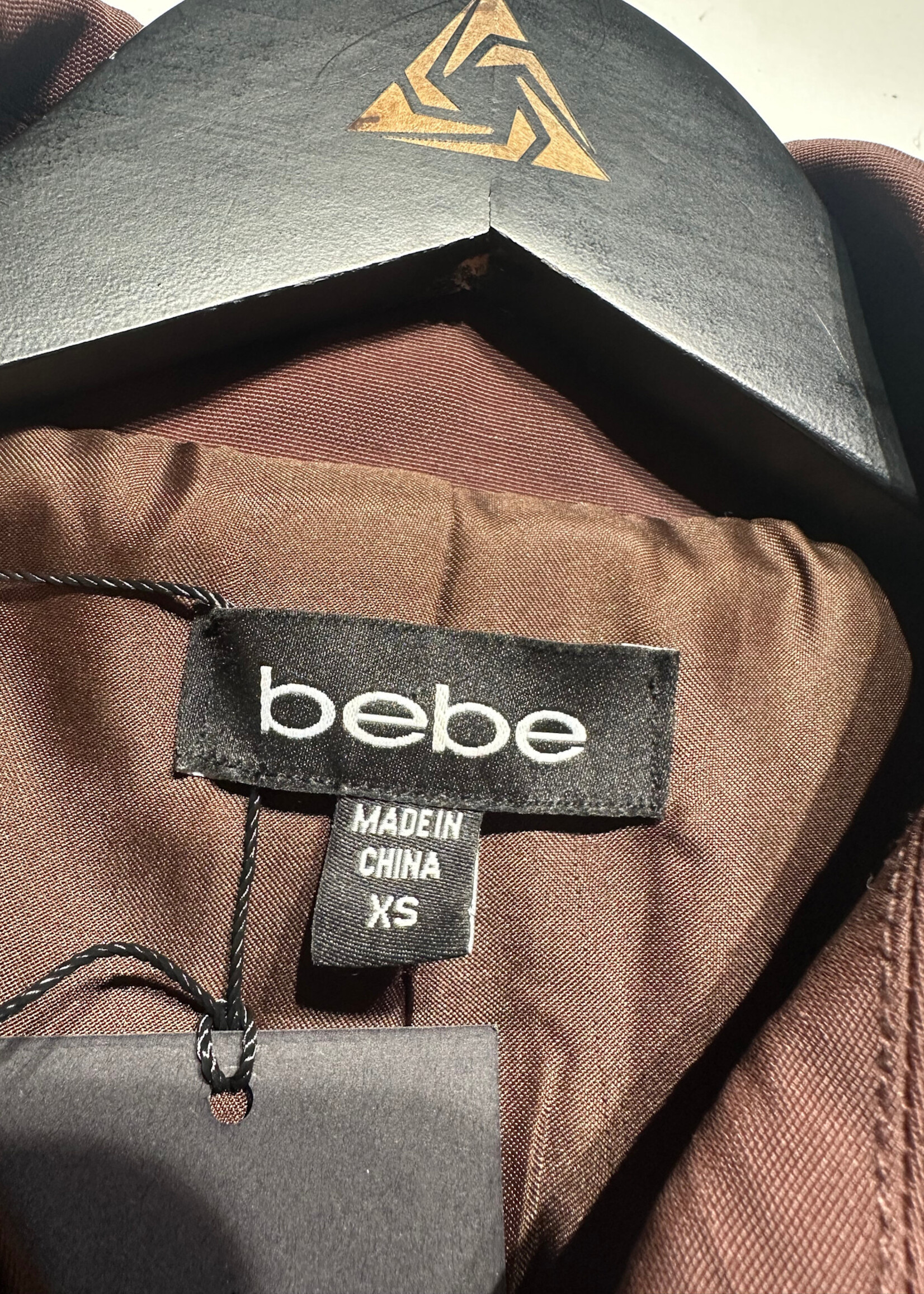 Bebe Brown Crop Rain Coat Fem XS