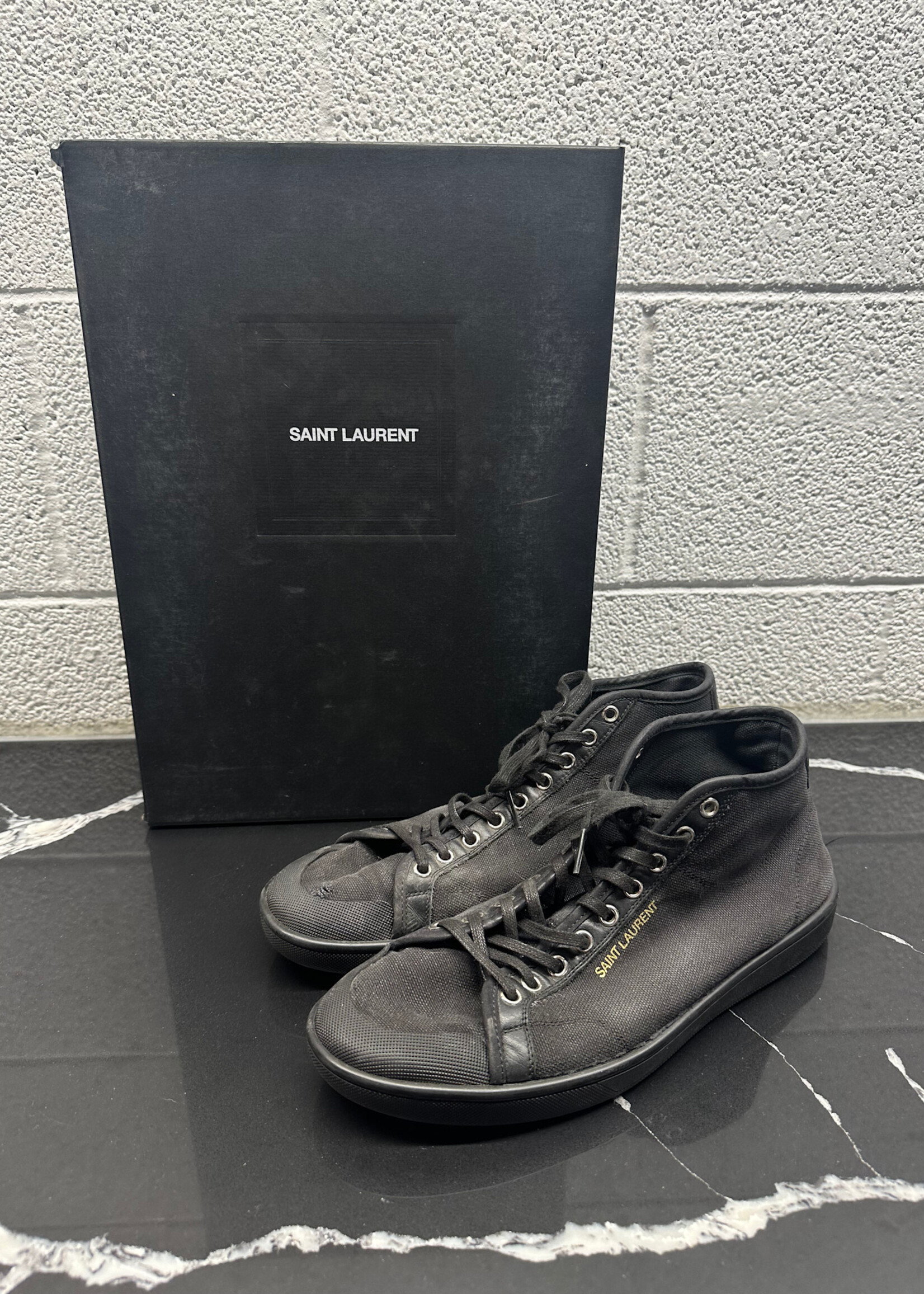 SL 39 Mid Top Sneakers 8 As Is