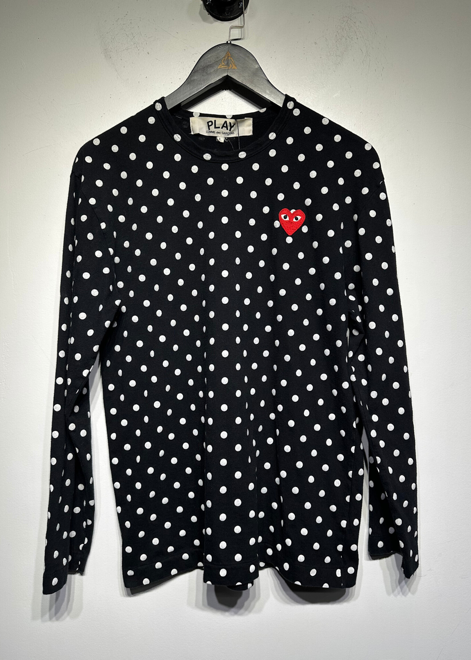 CDG PLAY BLACK/WHITE POLKA DOT L/S TEE L