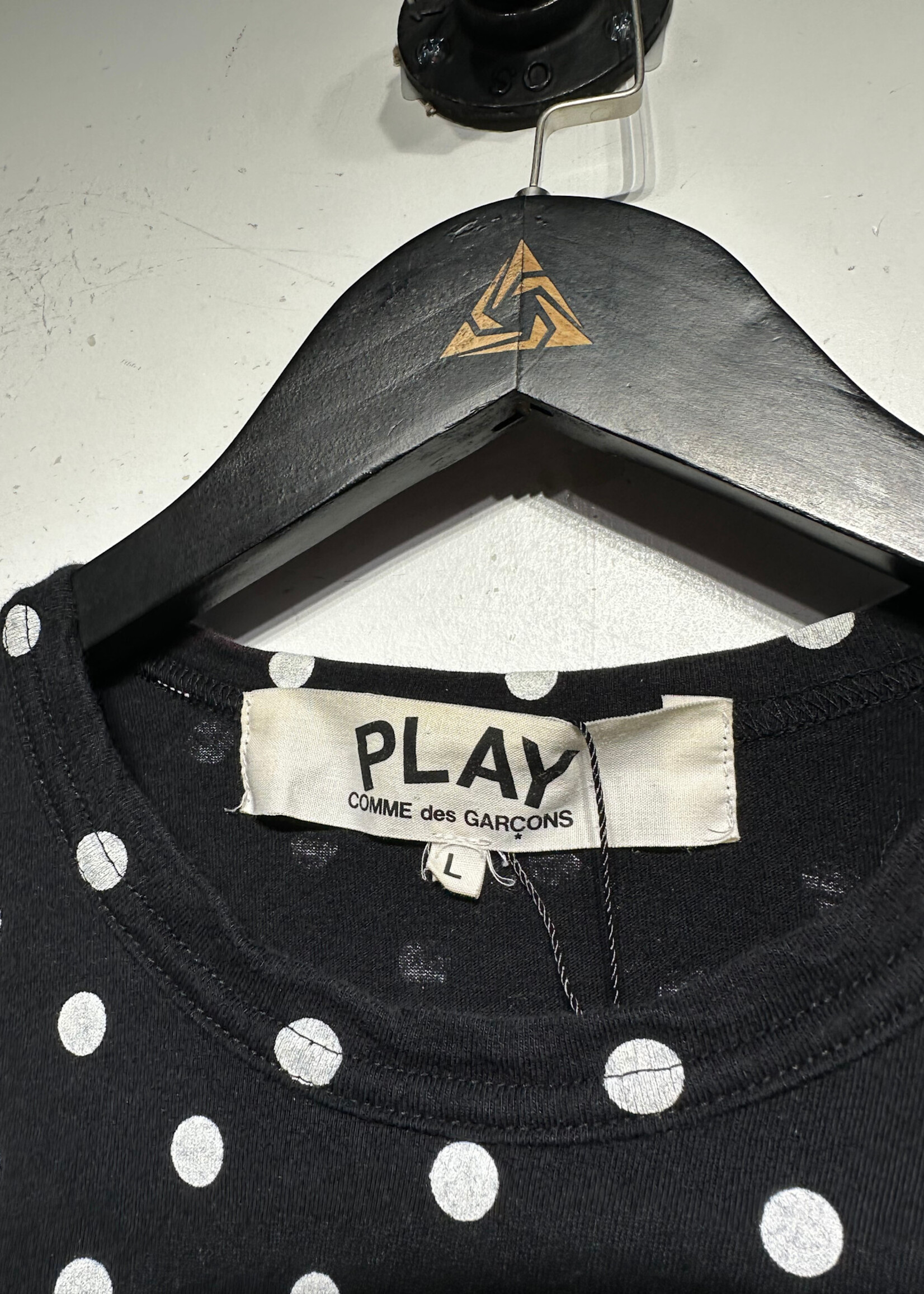 CDG PLAY BLACK/WHITE POLKA DOT L/S TEE L