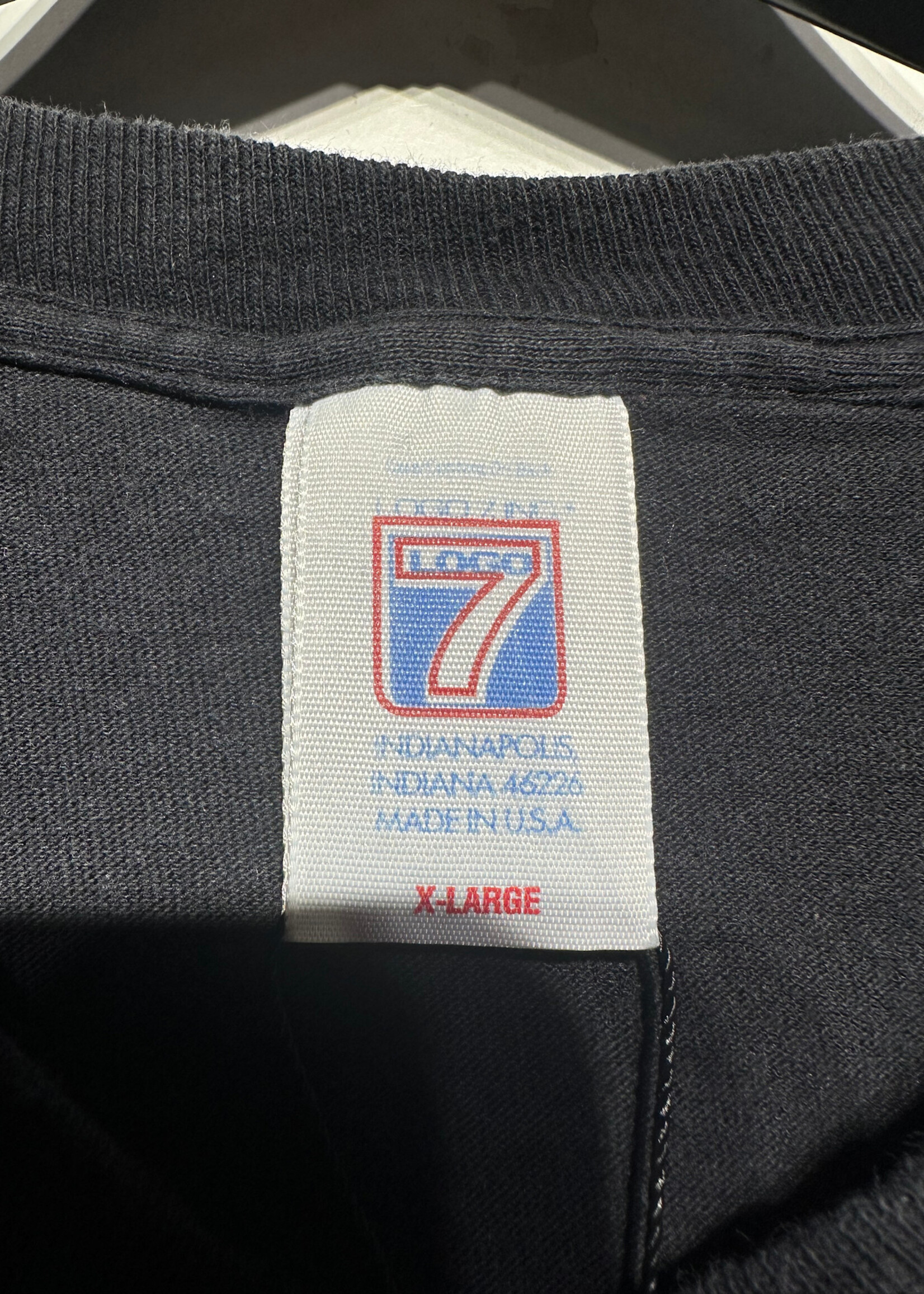 Vintage Logo 7 Chicago Bulls Embroidered Tee XL