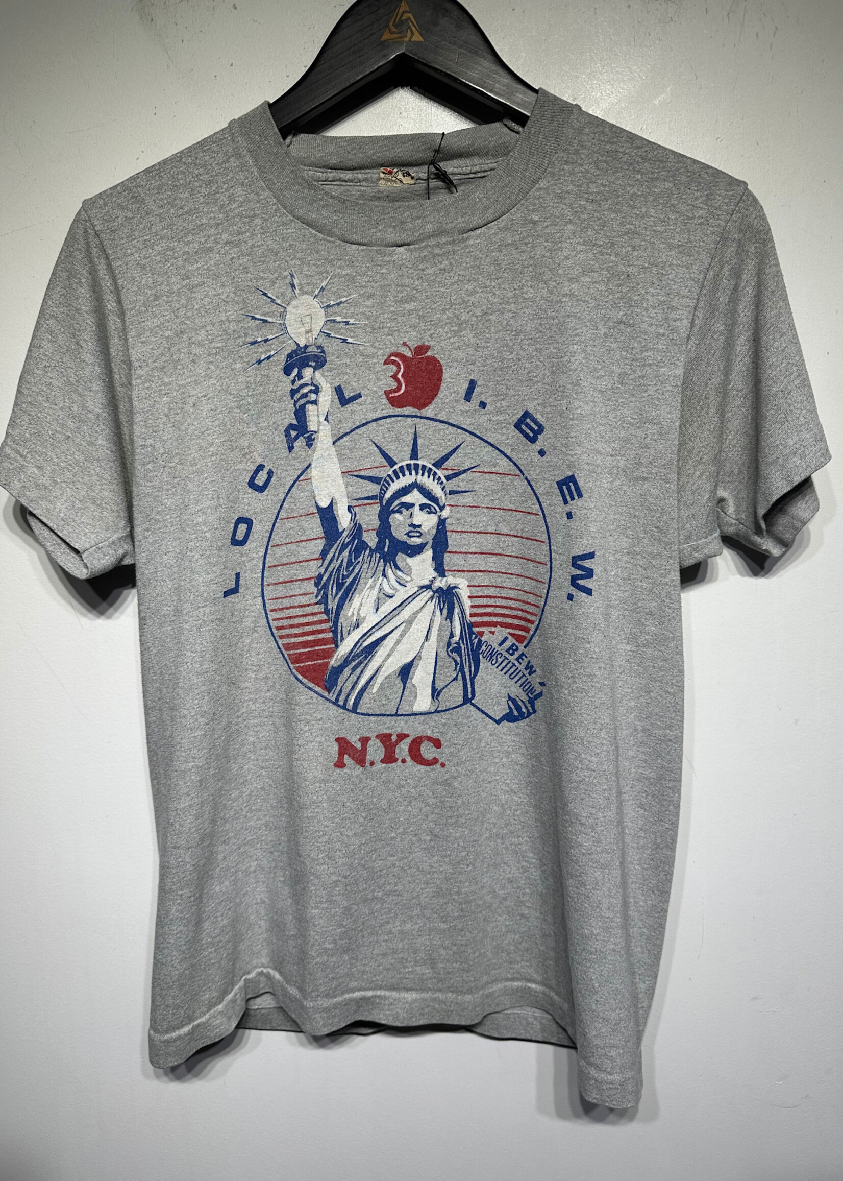 Vintage NY Statue Of Liberty Union Tee Masc L