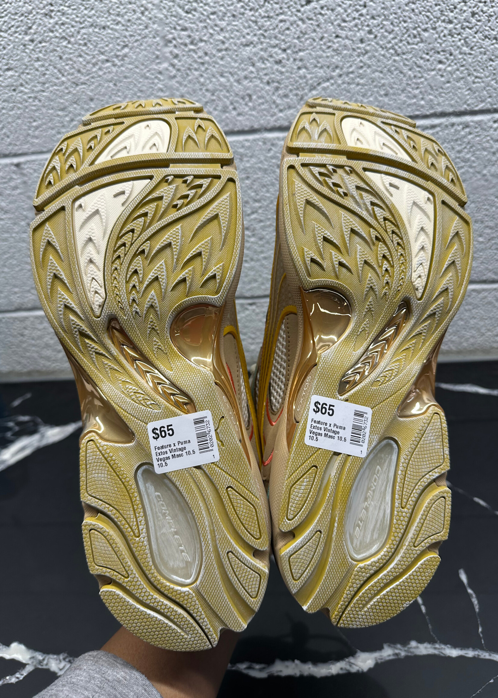 Feature x Puma Extos Vintage Vegas Masc 10.5