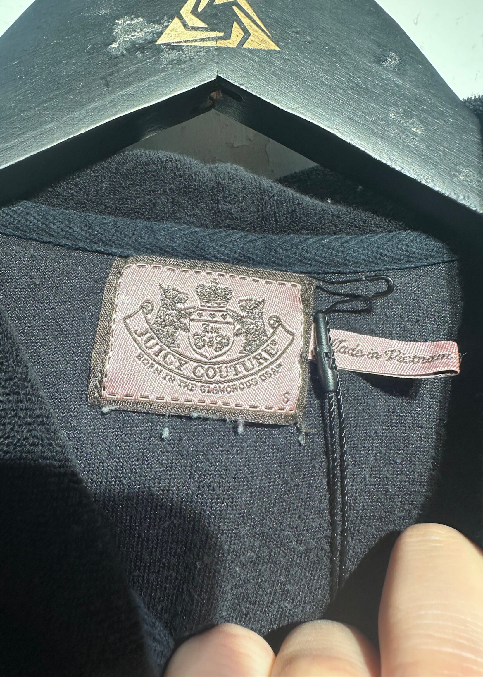 JUICY COUTURE BLACK TERR CLOTH ZIP UP S