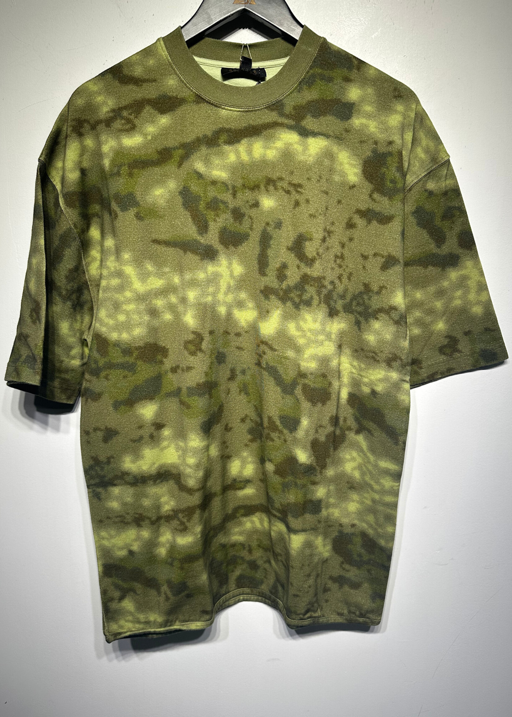 NWT Yeezy Season 3 Green Camo Tee XS