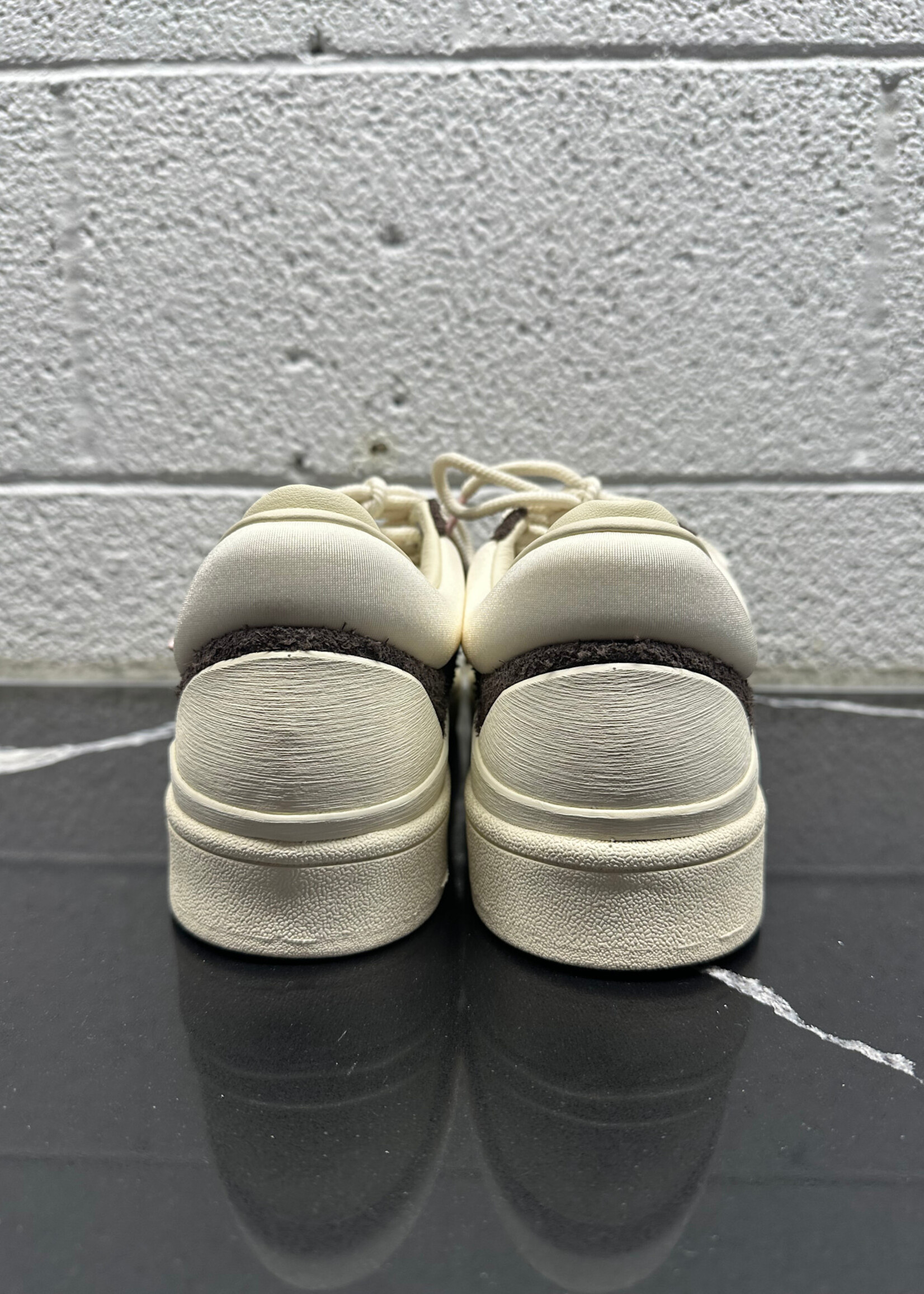 Bad Bunny Campus Shoes Masc 8.5 Fem 10