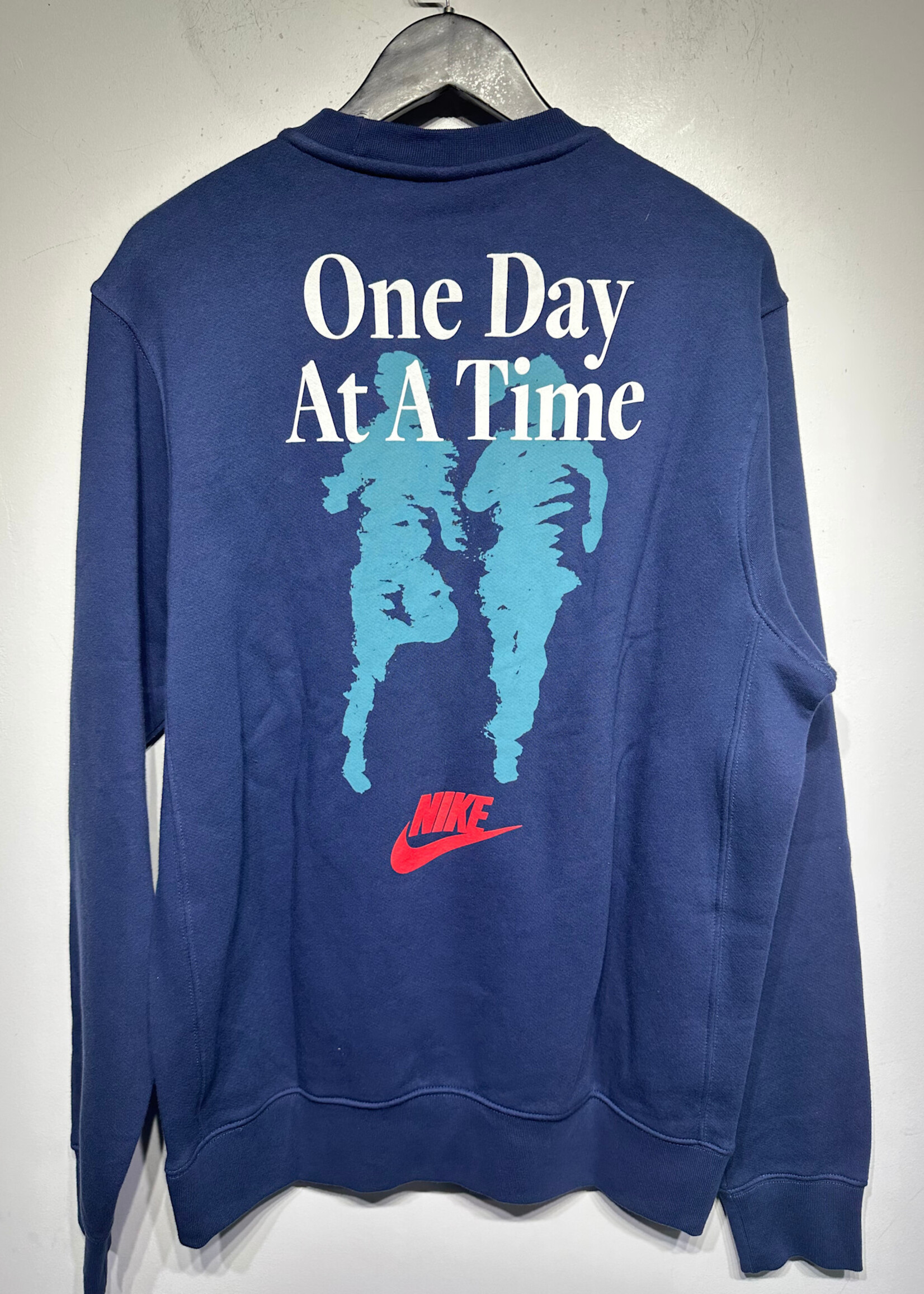 NWT Nike One Day At A Time Blue Crew Neck M Tall