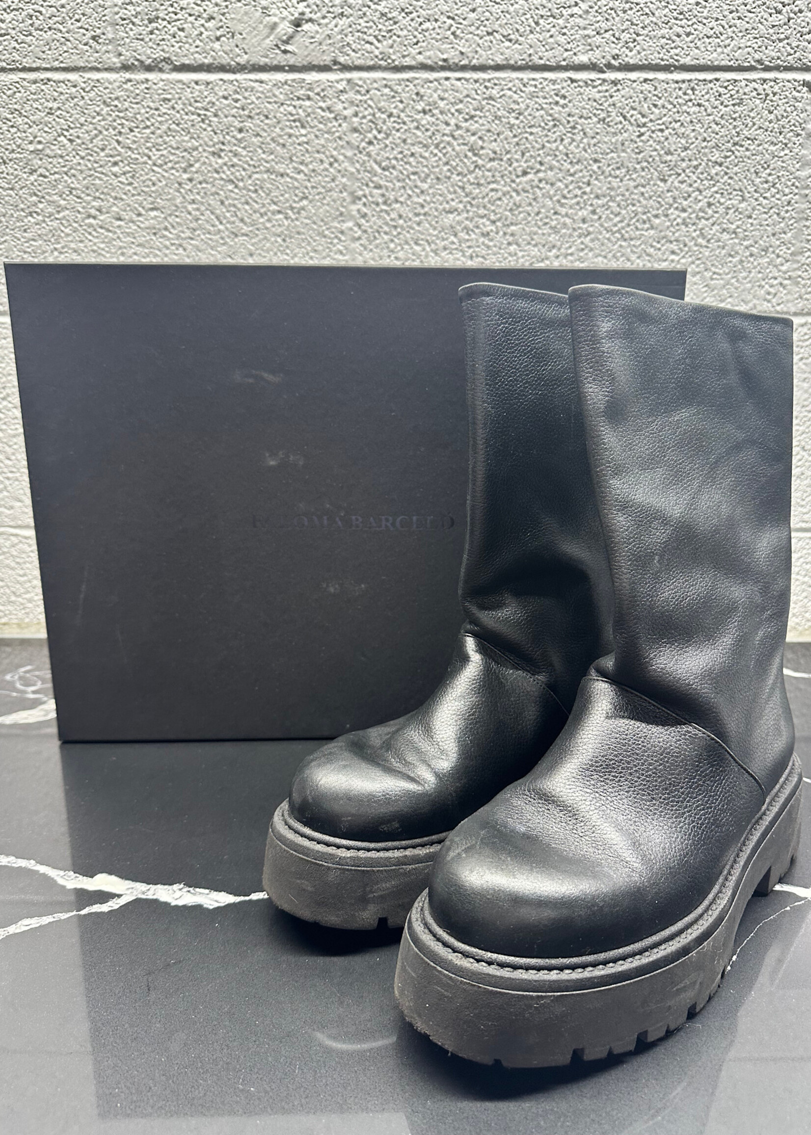 Paloma Barcelo Black Pull On Boots 39/8.5