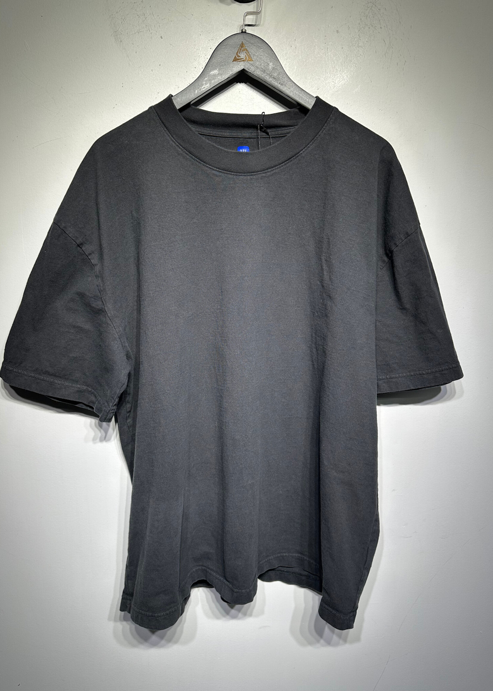 YZY GAP BLACK OVERSIZED TEE XL