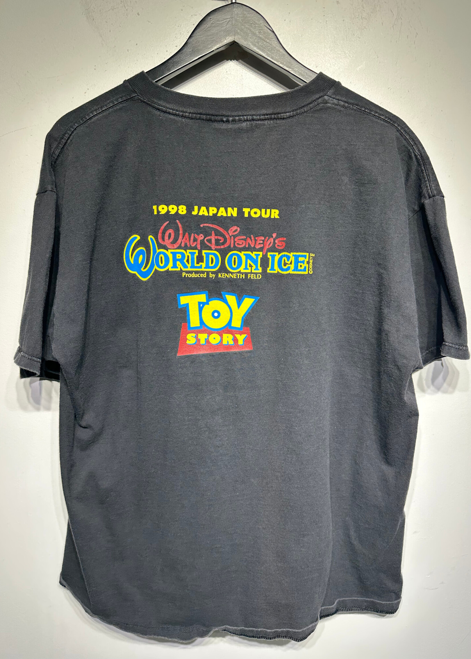 DISNEY 1998 TOKYO WORLD ON ICE TEE