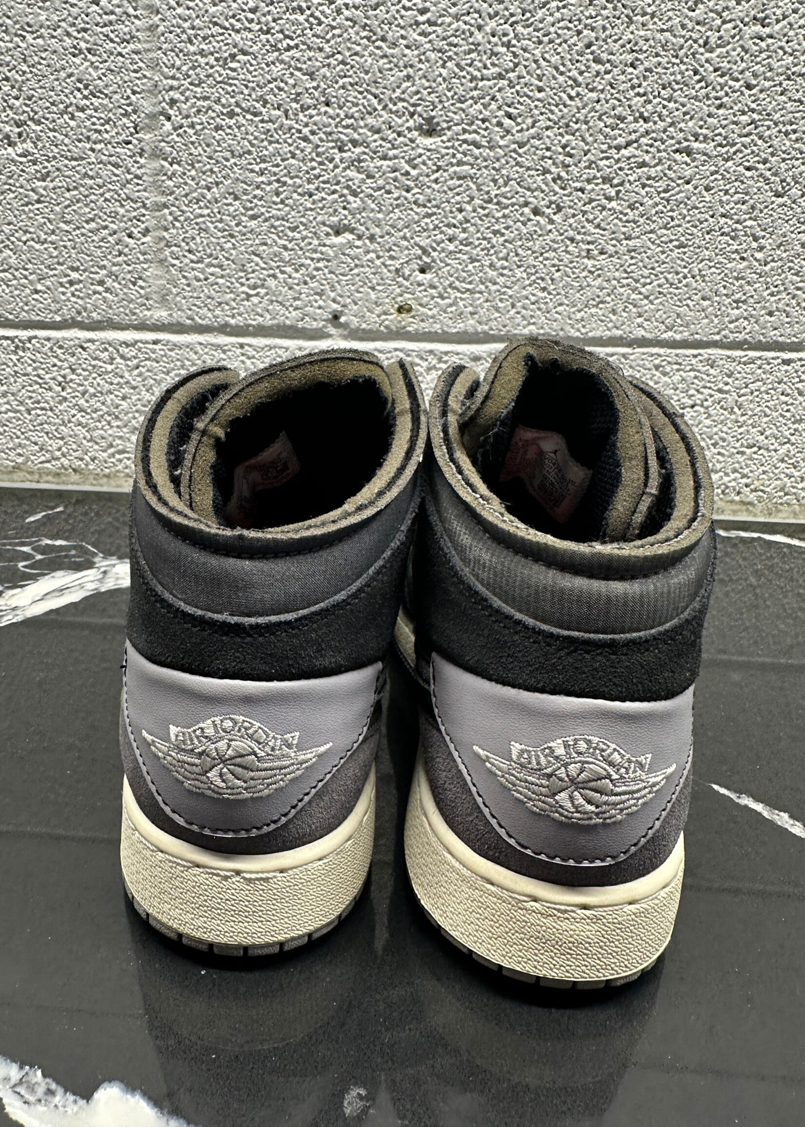 Jordan 1 Mid Inside Out Black Sneakers Fem 7