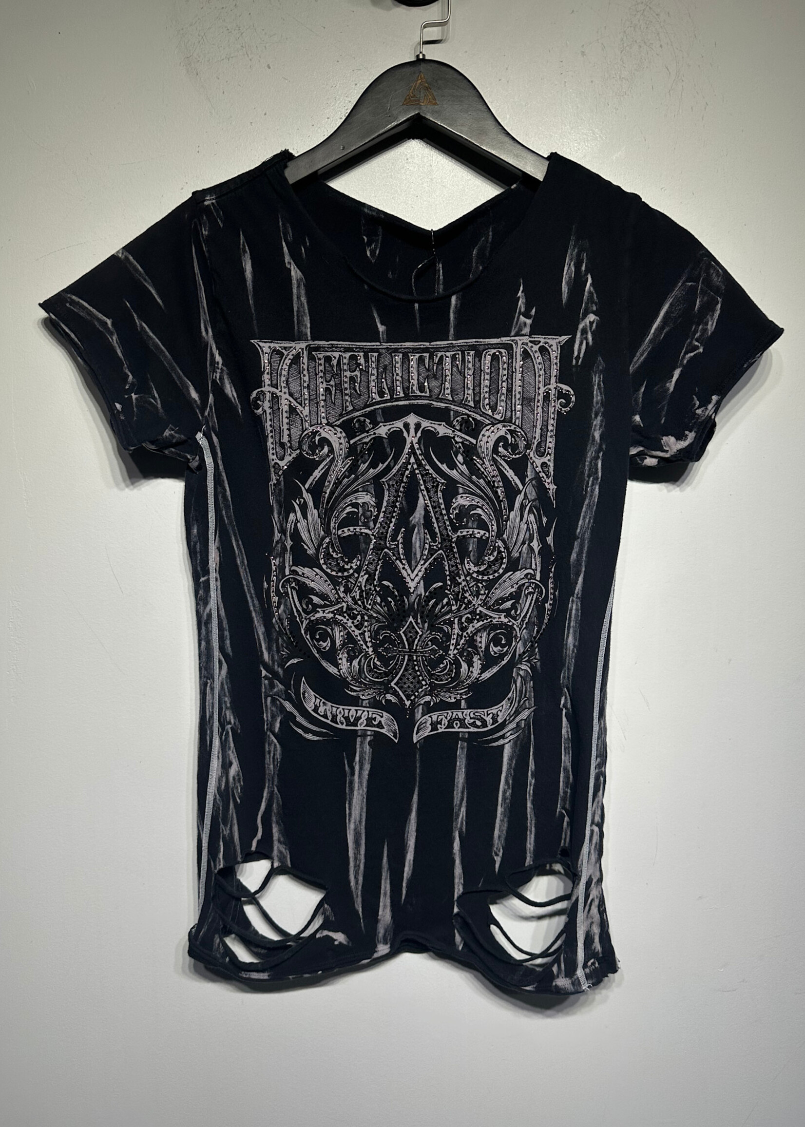 Affliction Black White Rhine Distressed Tee Fem L