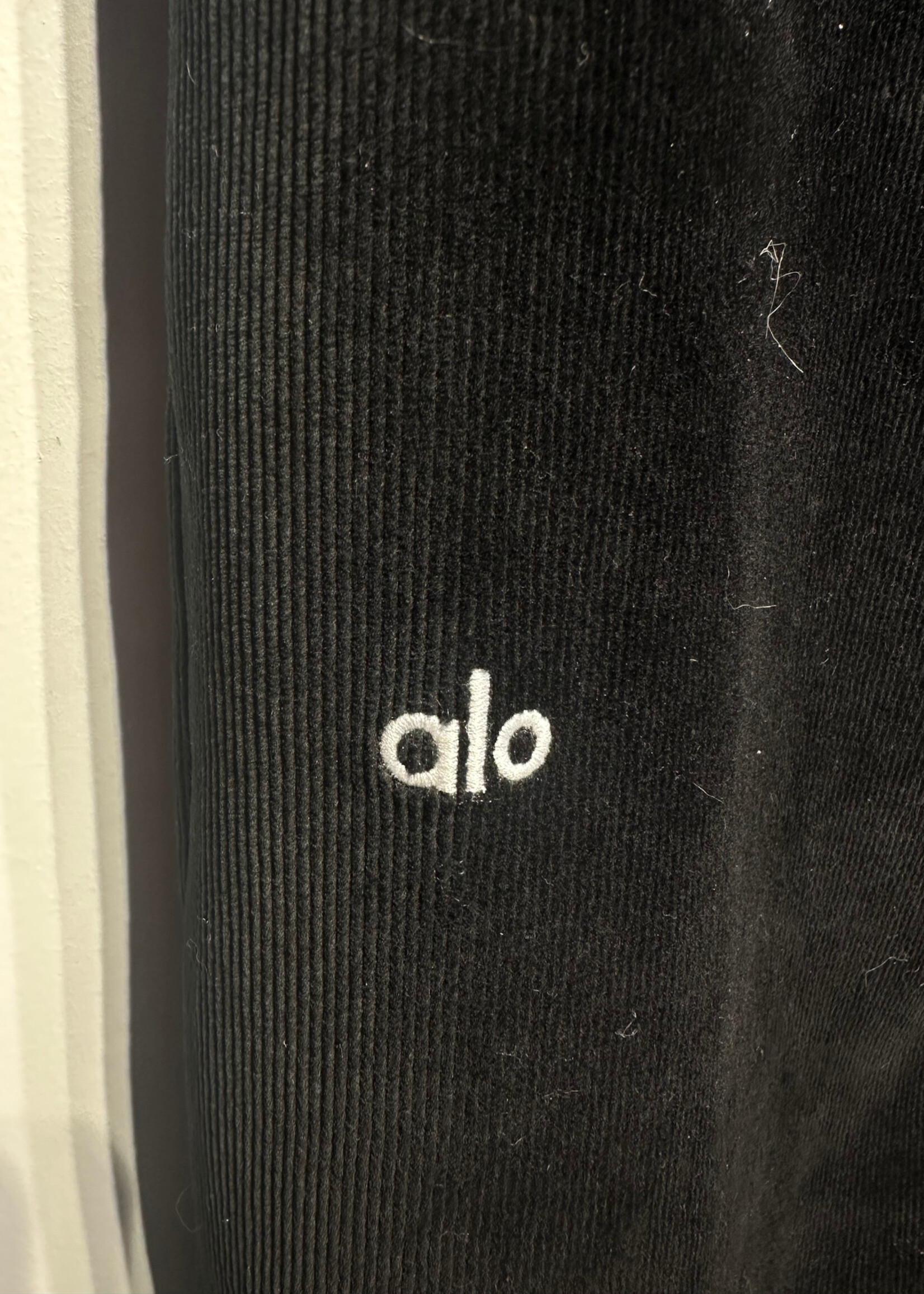 ALO Black Wide Leg Cord Pants Unisex 30