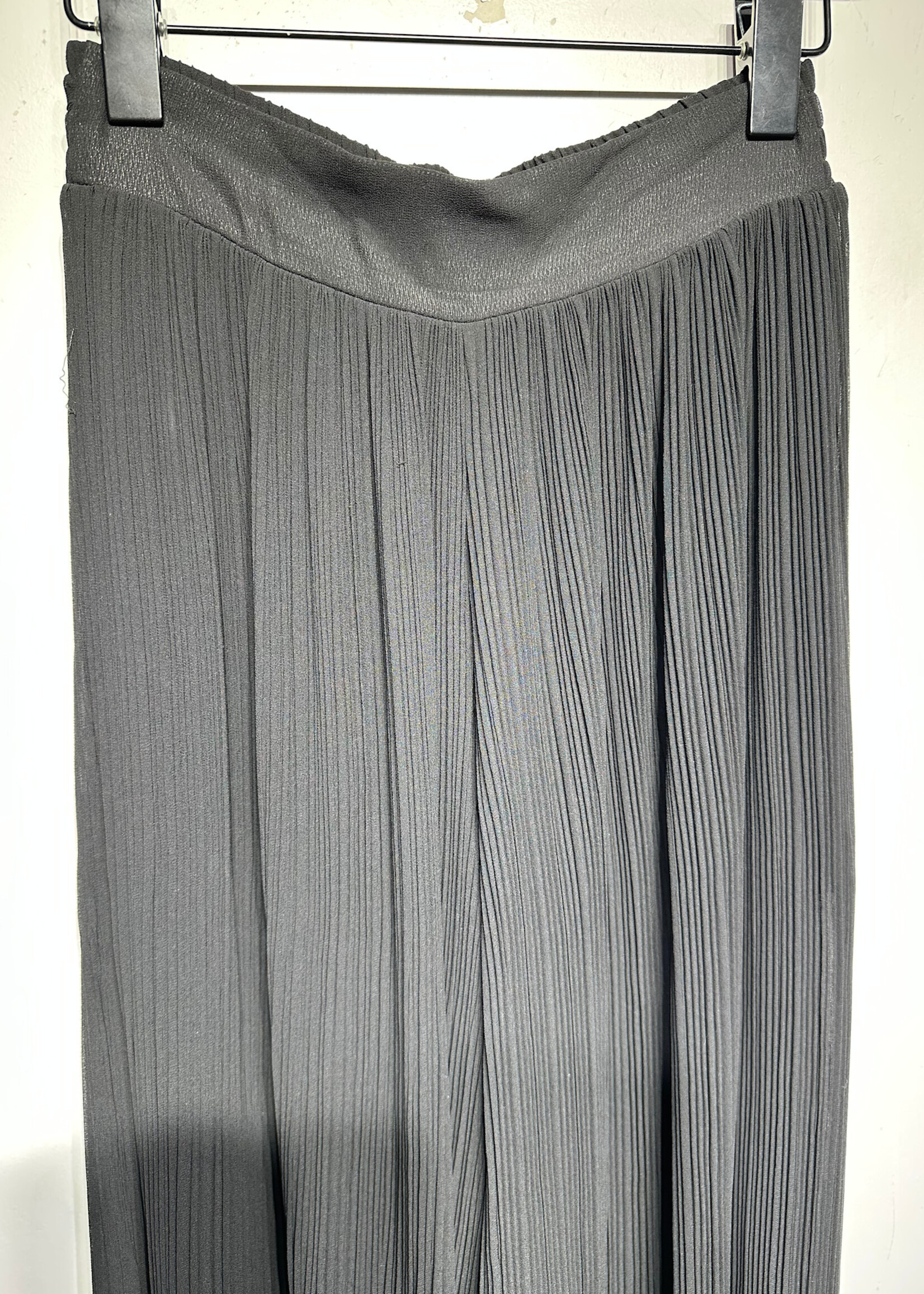 NWT Misa Black Pleated Wide Leg Pant 25