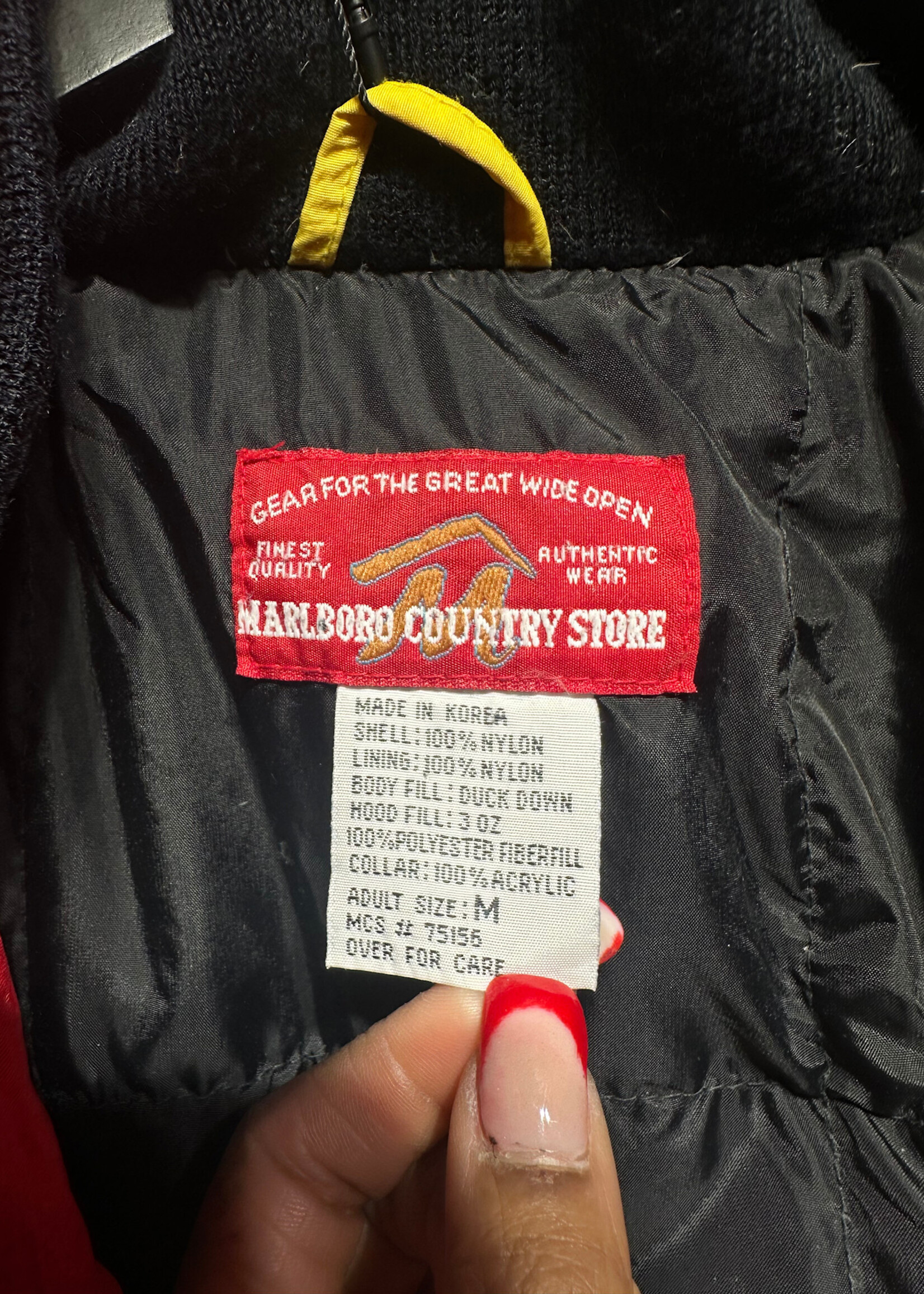 Vintage Marlboro Red Puffer Jacket Masc M