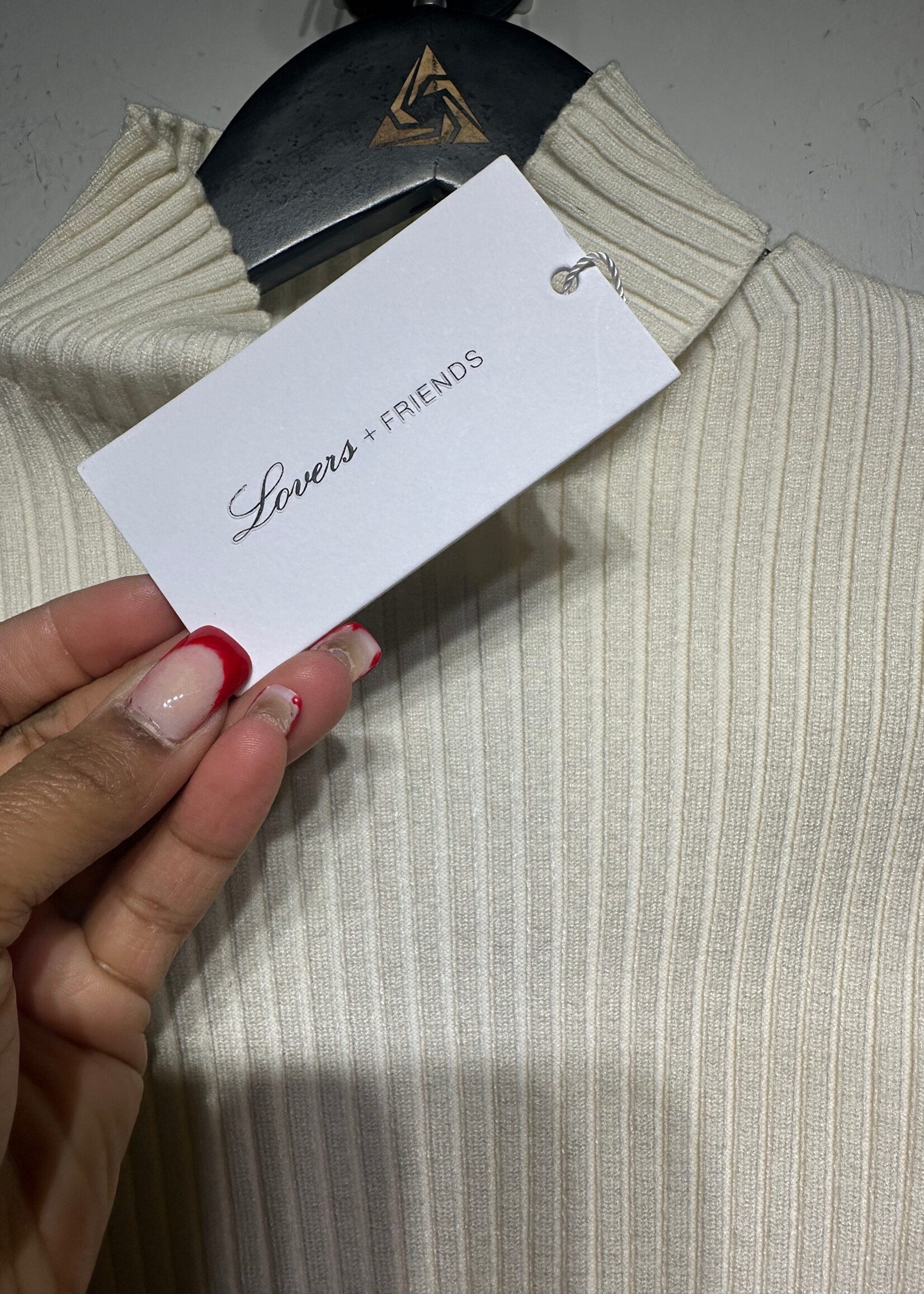 NWT Lovers & Friends Crème Ribbed Cut Out LS S