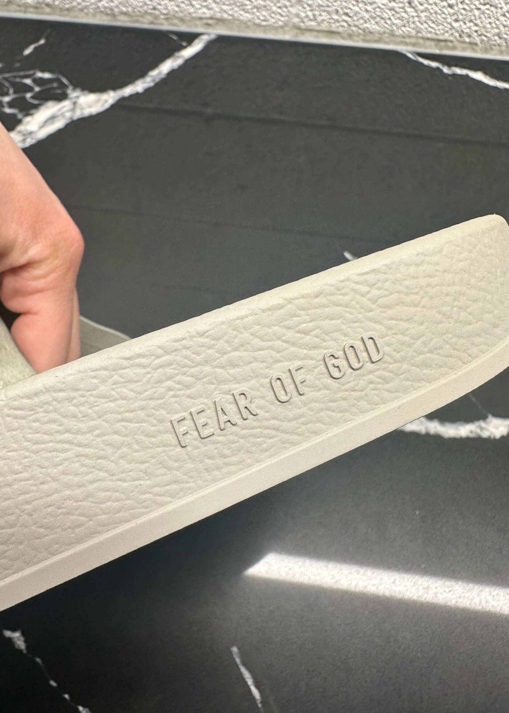 FOG Essentials Grey Slides 12