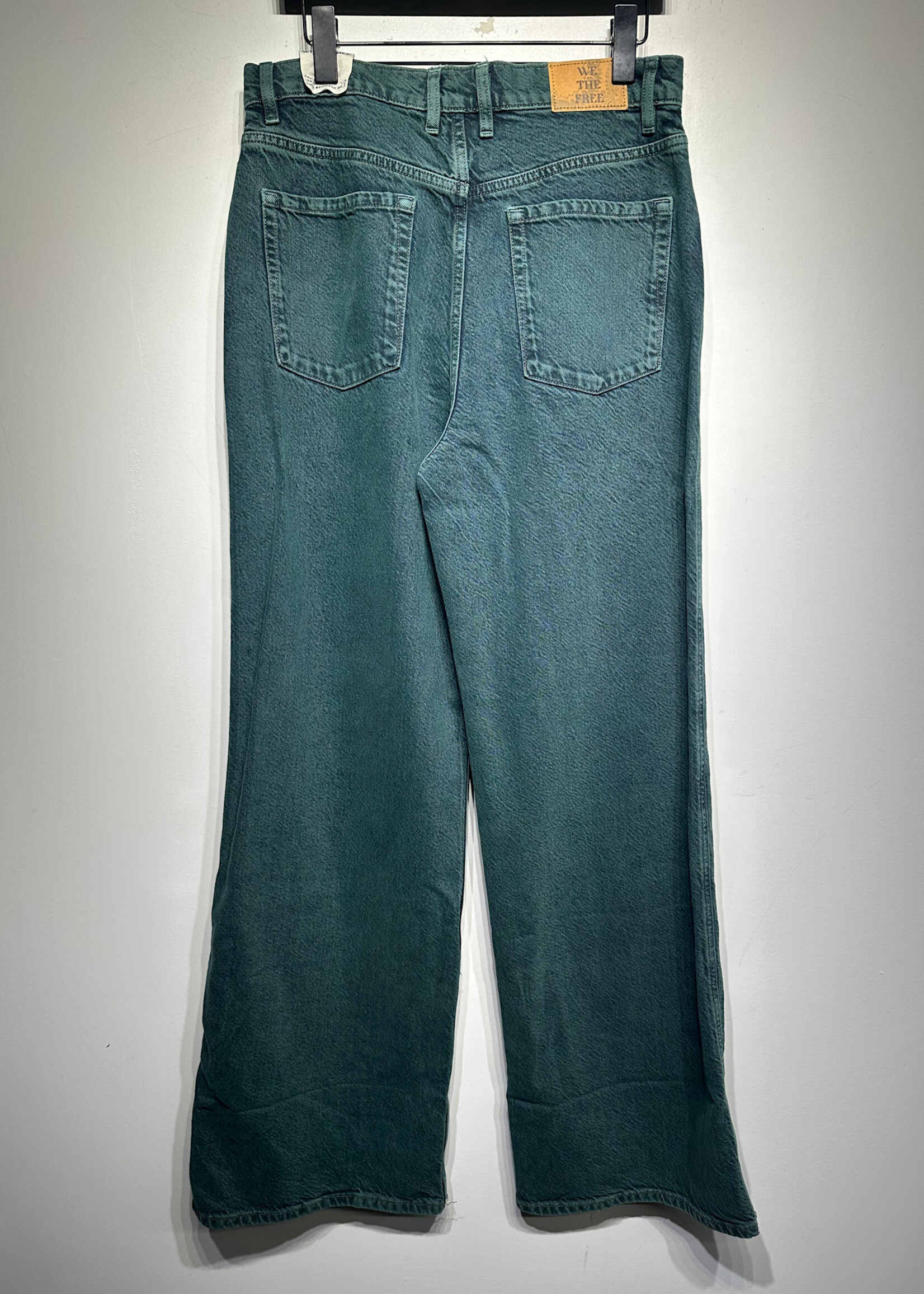 NWT WE THE FREE GREEN BAGGY PANTS 28