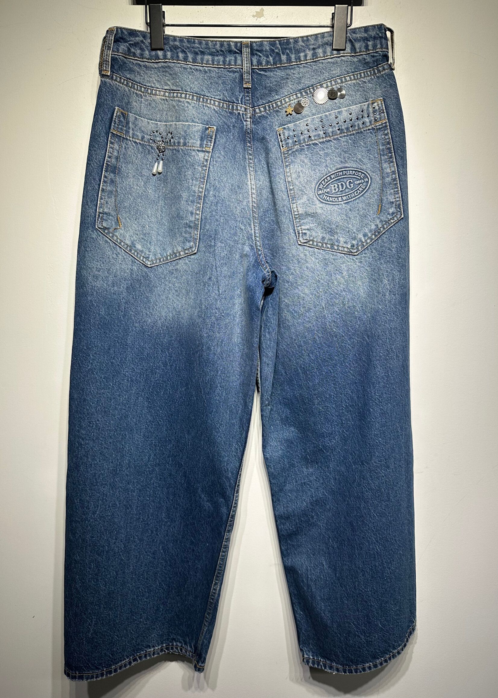 NWT BDG Charm Beaded Baggy Jeans Fem 31