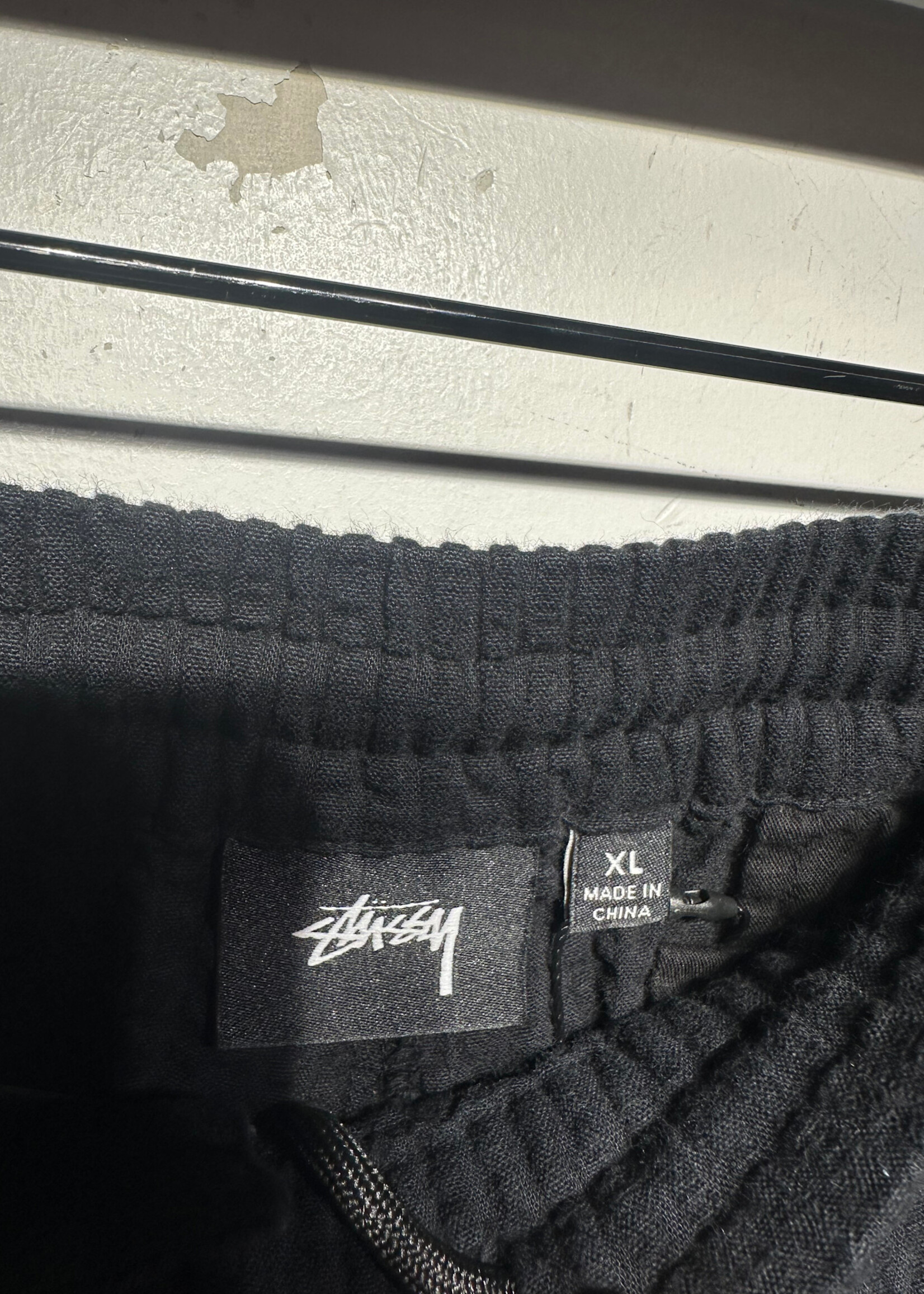 Stussy Black Textured Pants Masc 36
