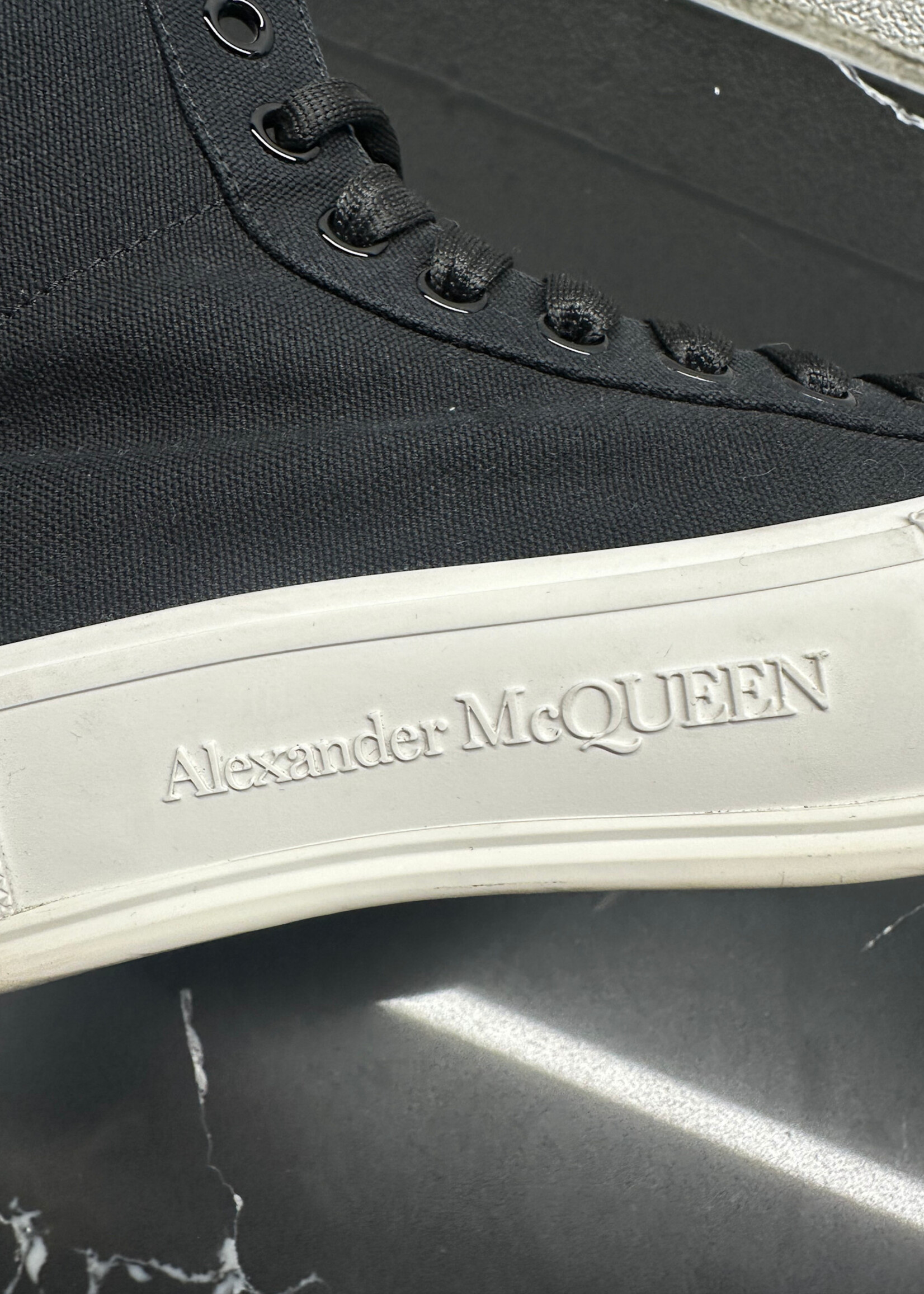 Alexander Mcqueen High Top Sneakers Masc 8