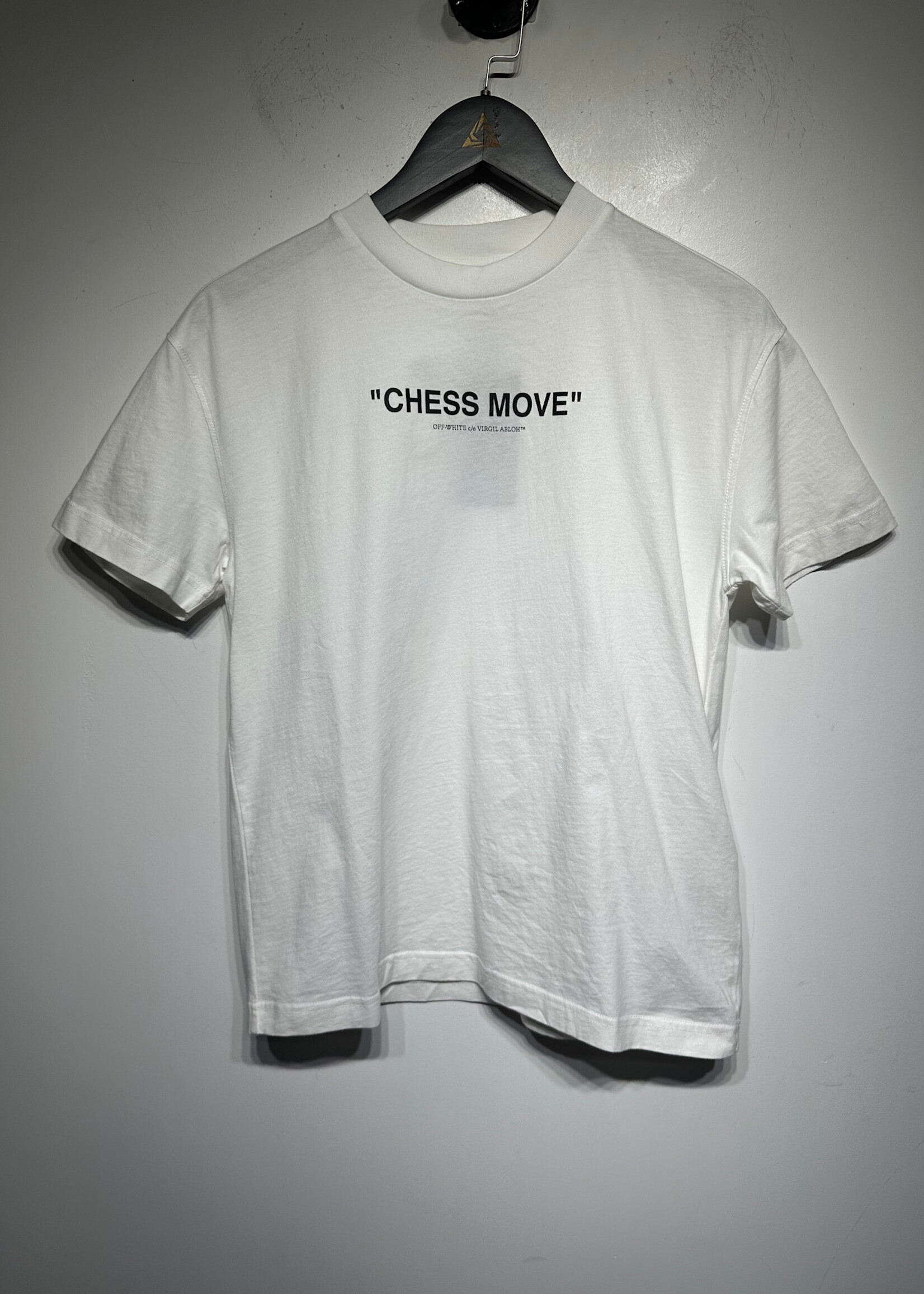 Off White NWT White Chess Move Tee XS
