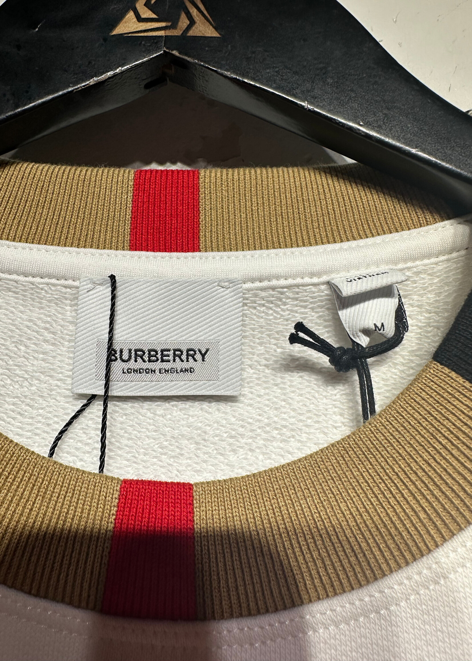 Burberry NWT White Plaid Collar Crew Sweater M