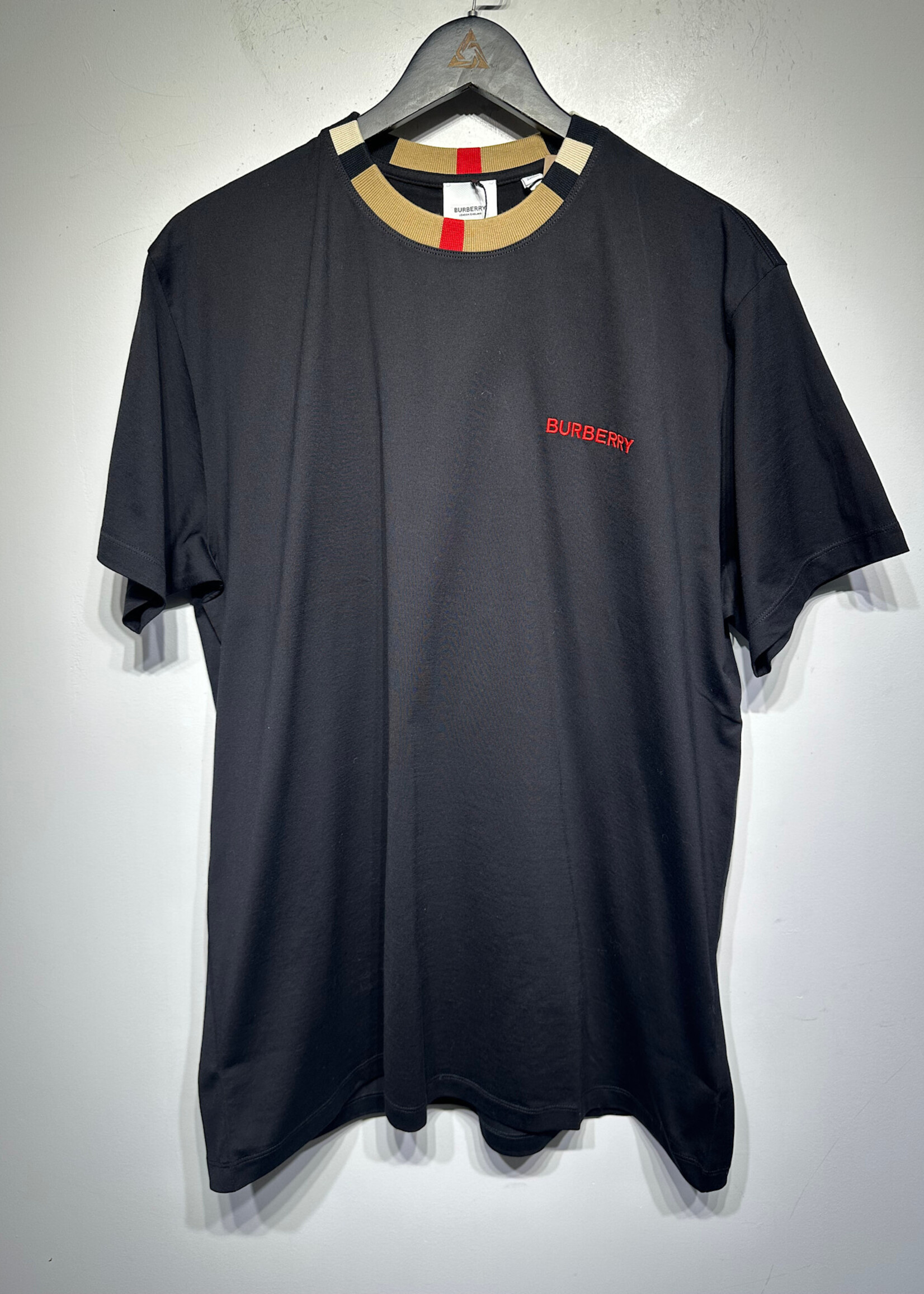 Burberry NWT Black Plaid Collar Tee L