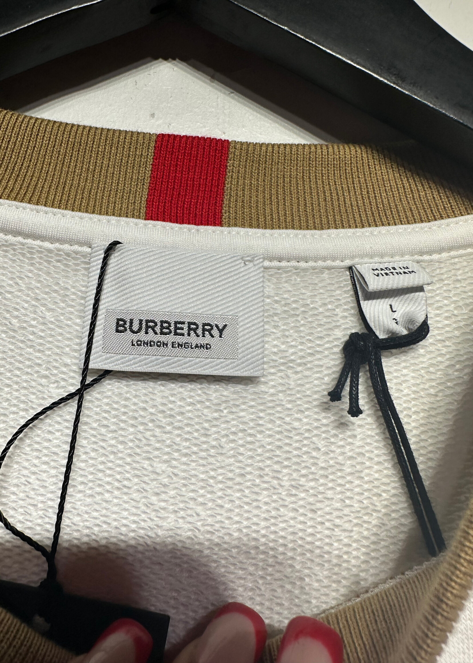 Burberry NWT White Plaid Collar Crew Sweater L