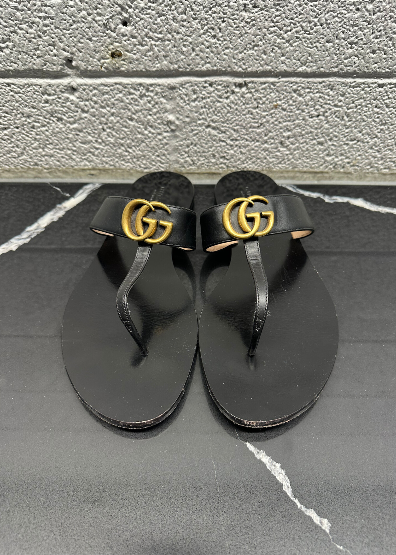 Gucci GG Black Thong Sandal 41/10