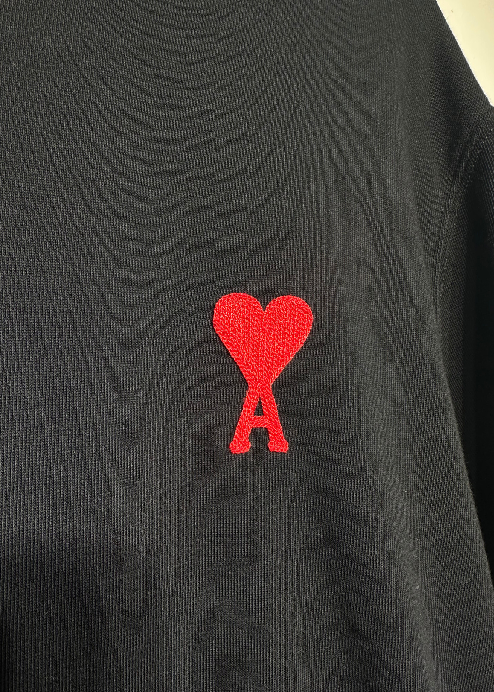Ami Black Red Heart Tee L