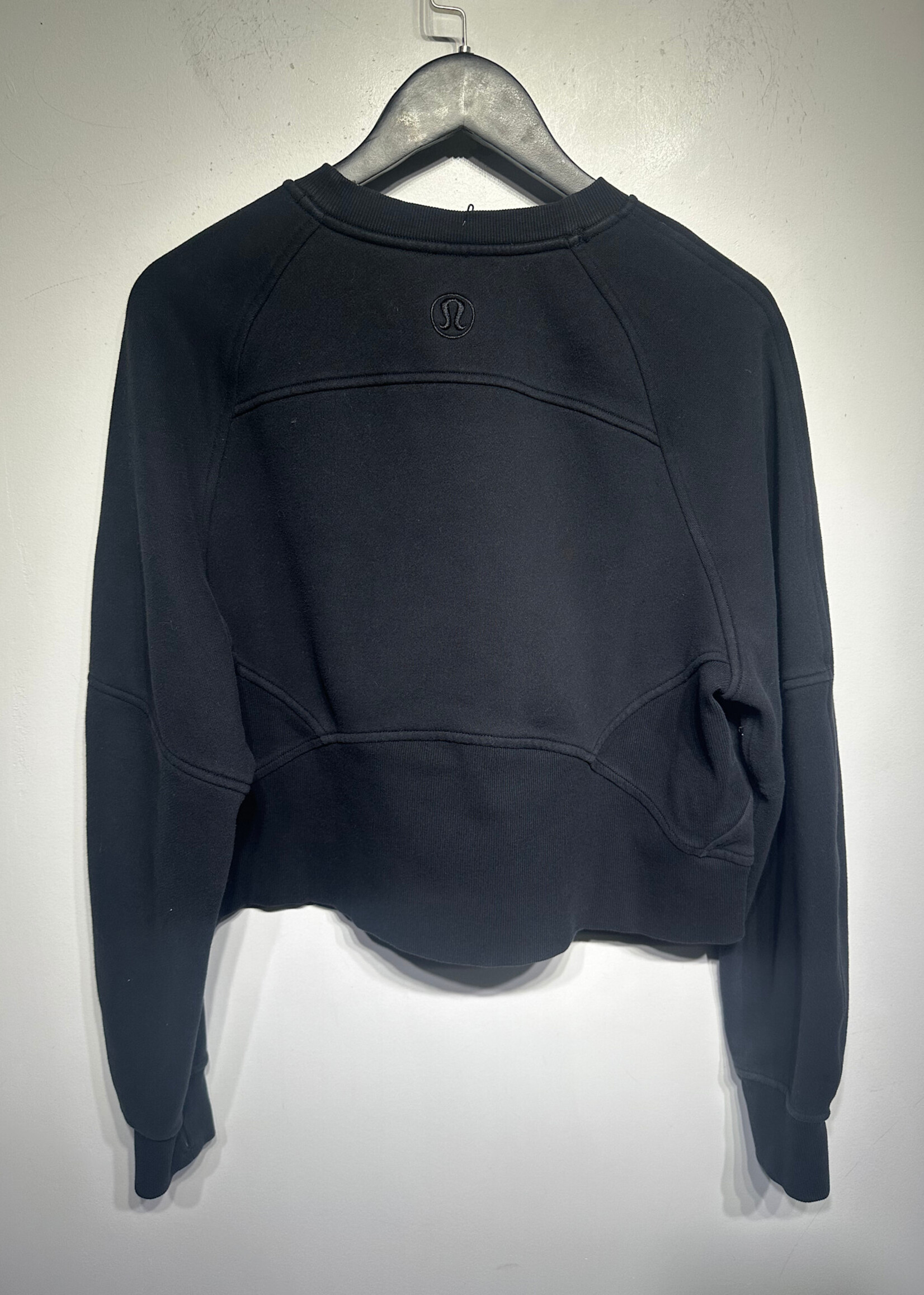 Lululemon Black Logo Crop Sweater M